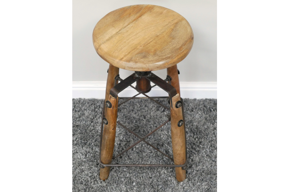 Adjustable Industrial Stool