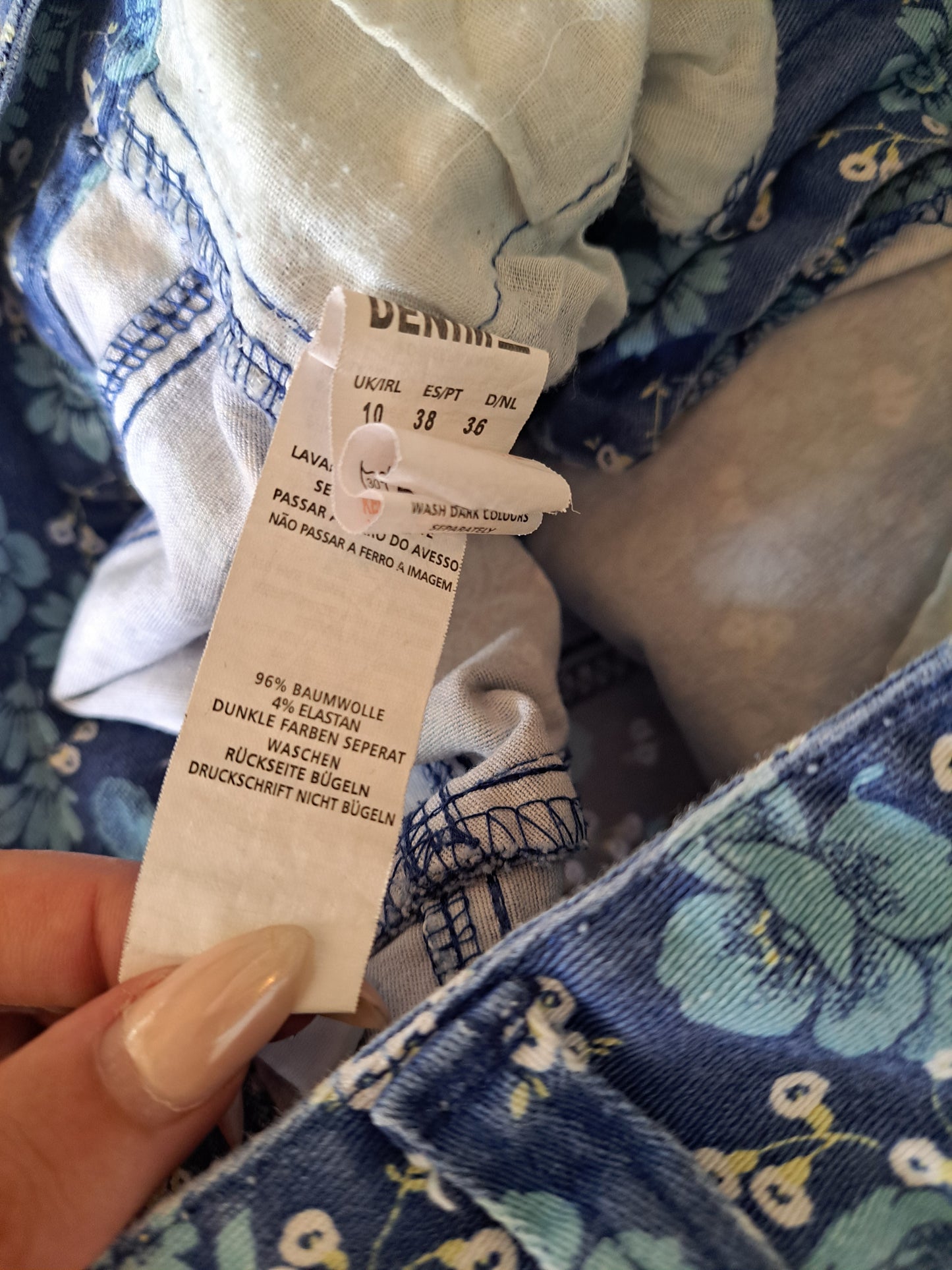 Denim Co Floral Denim Shorts Blue Print Summer Shorts Size 10