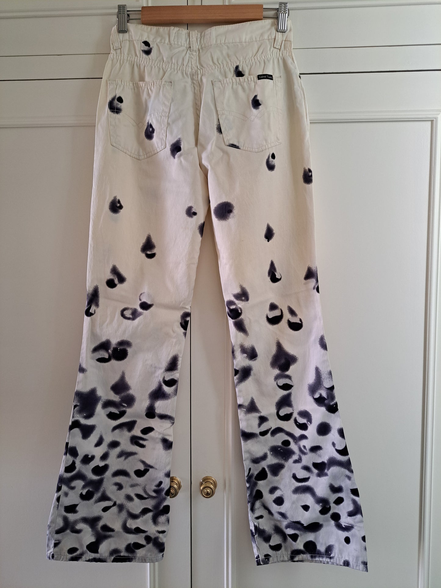 Y2K Cream White Spray Print Flared Jeans Low Rise Festival Trousers