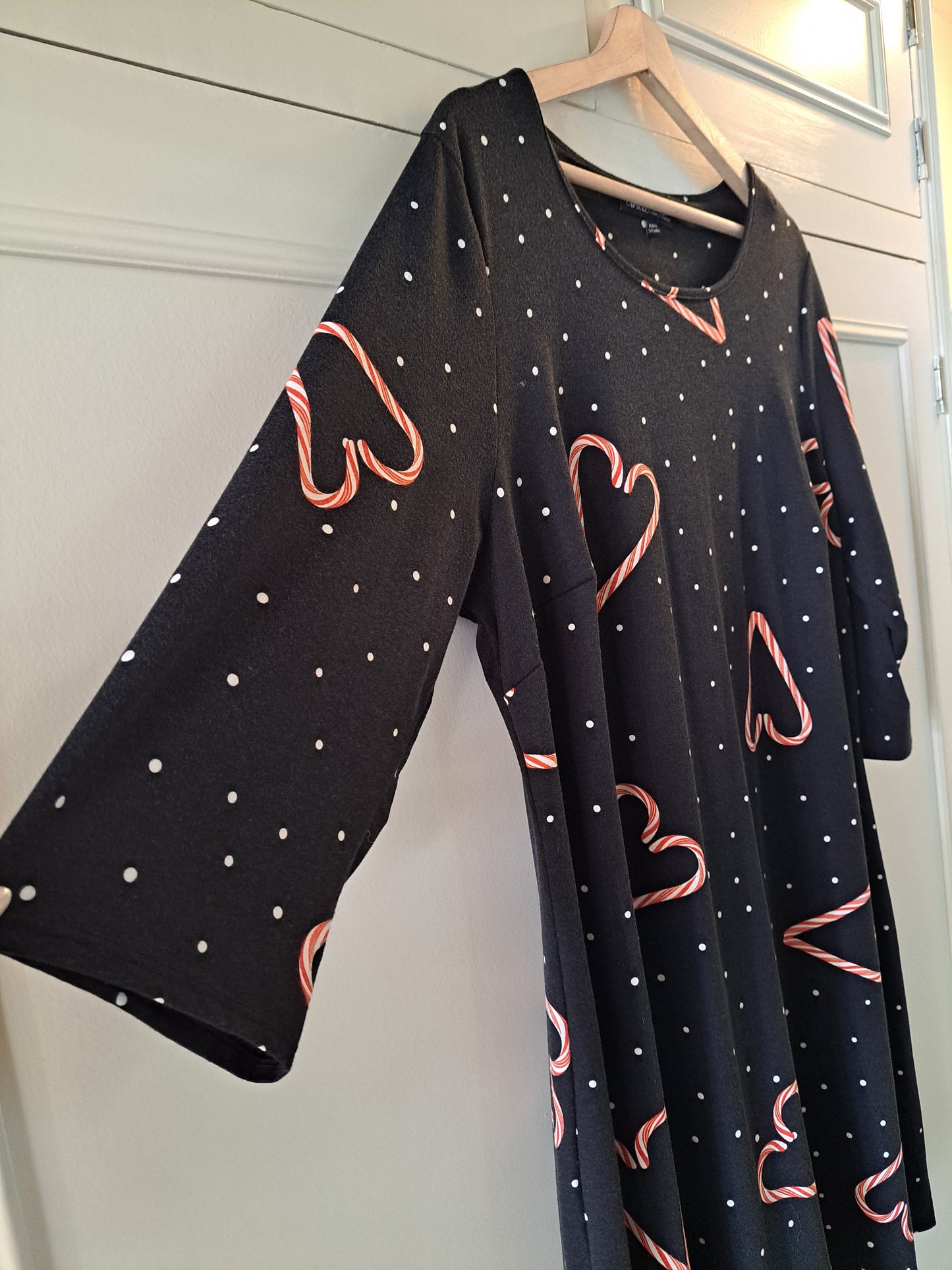 Capsule Black Heart Print Midi Dress UK 22 Stretch Casual Dress