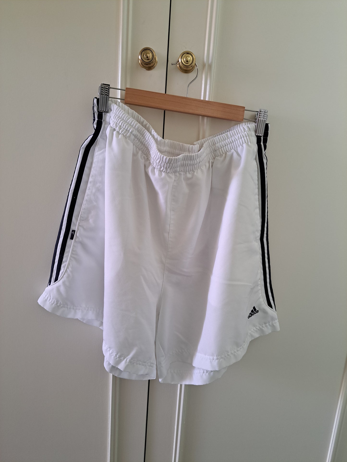 Adidas White Tennis Shorts Y2K Sports Gym Shorts White Black Stripe