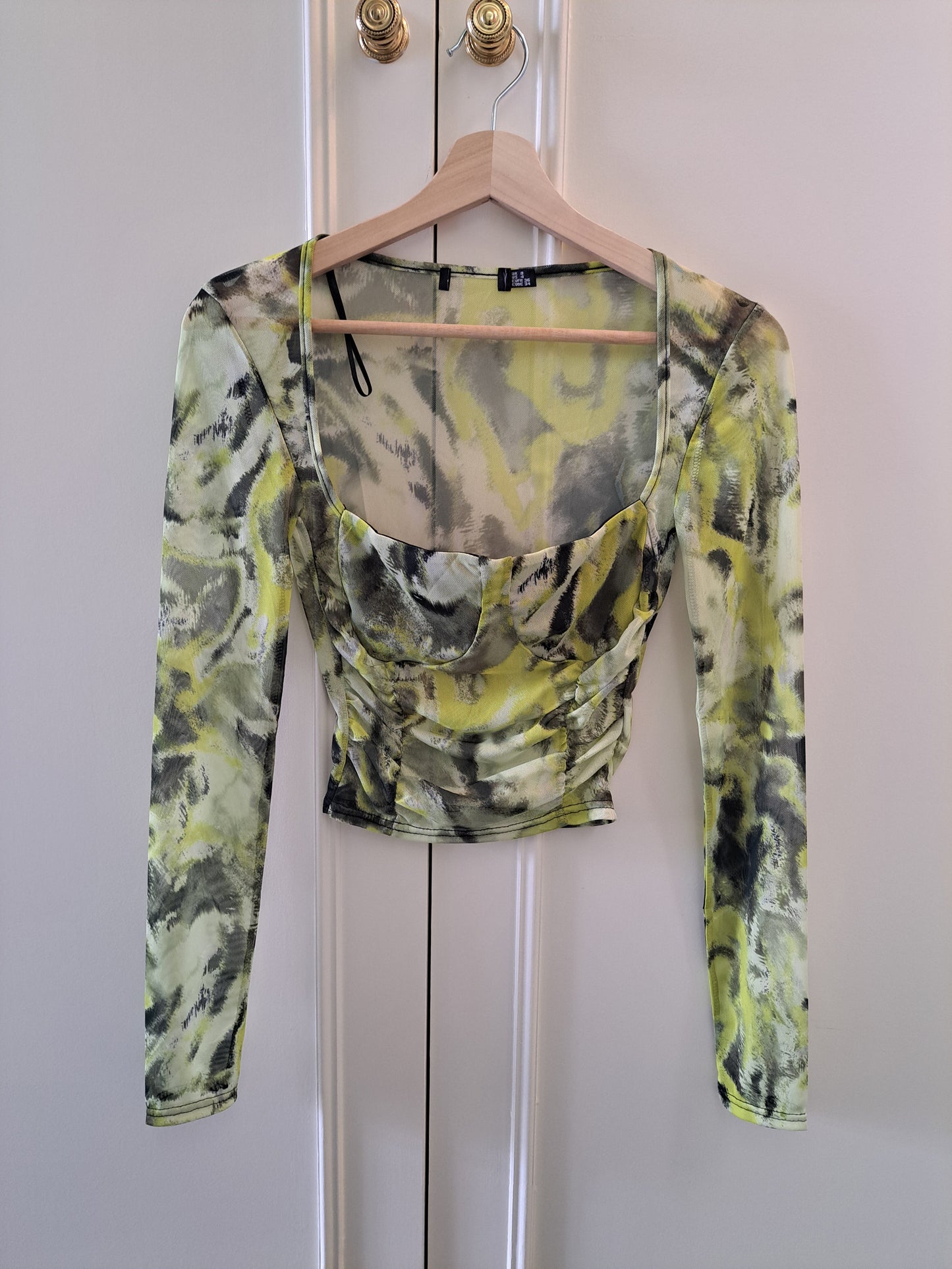 Green Mesh Ruched Long Sleeve Crop Top Size 8