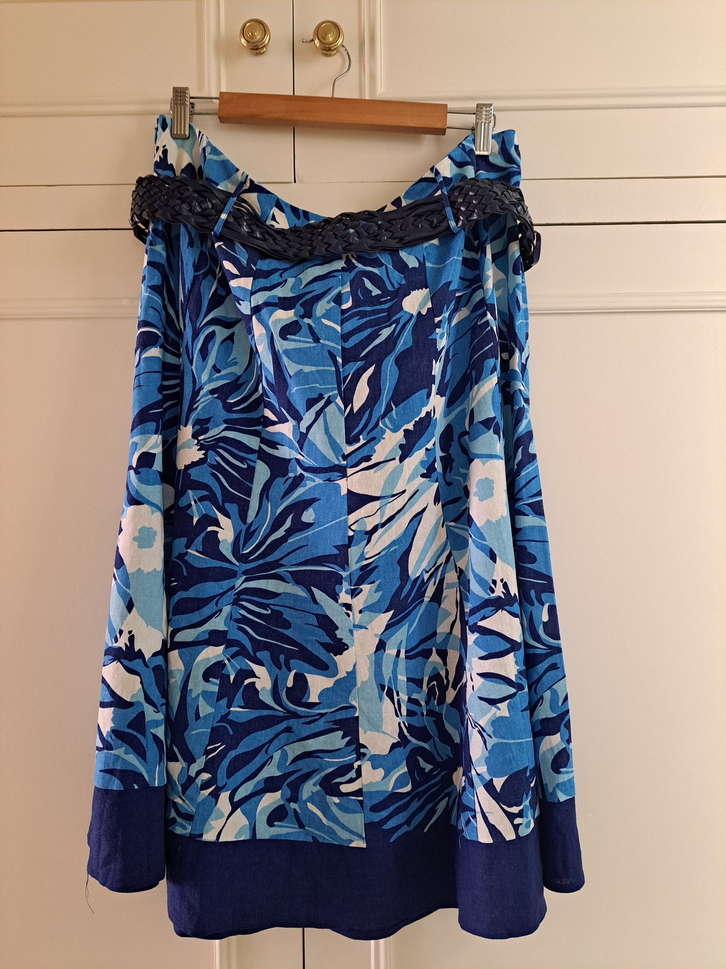 Soon Blue Floral Midi Skirt Size 16 Tropical Print Pull-On Skirt