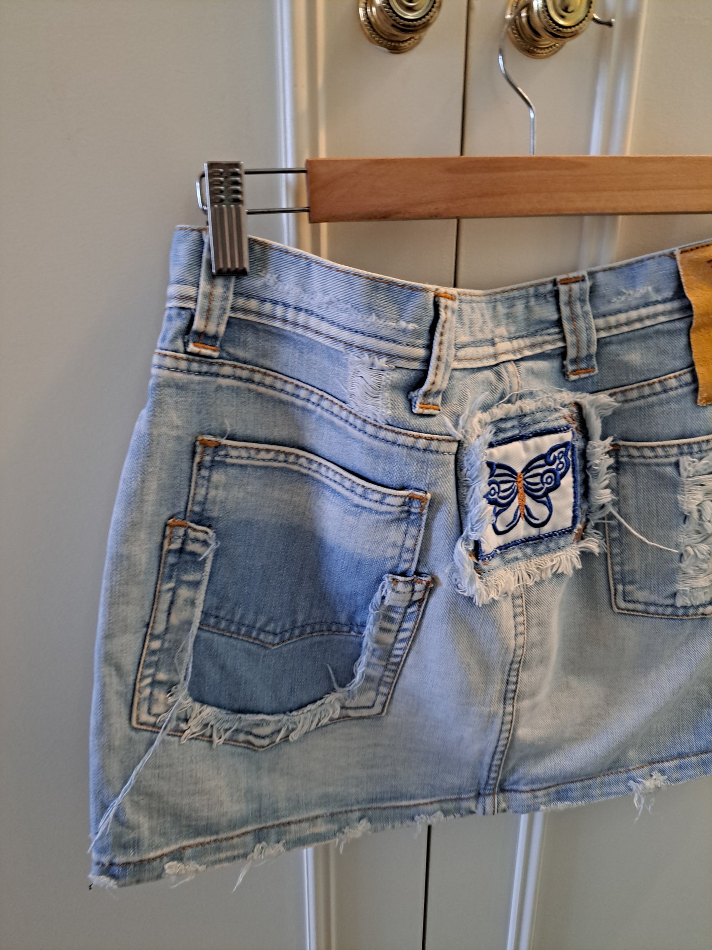 Y2K Distressed Denim Mini Skirt Size 30/44 Light Wash Patchwork Mini Skirt