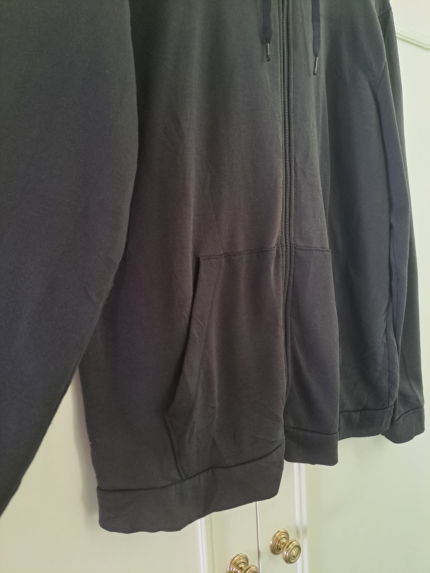 Nike Dri-FIT Black Zip Up Hoodie Sports Gym Training Athleisure Jacket Unisex