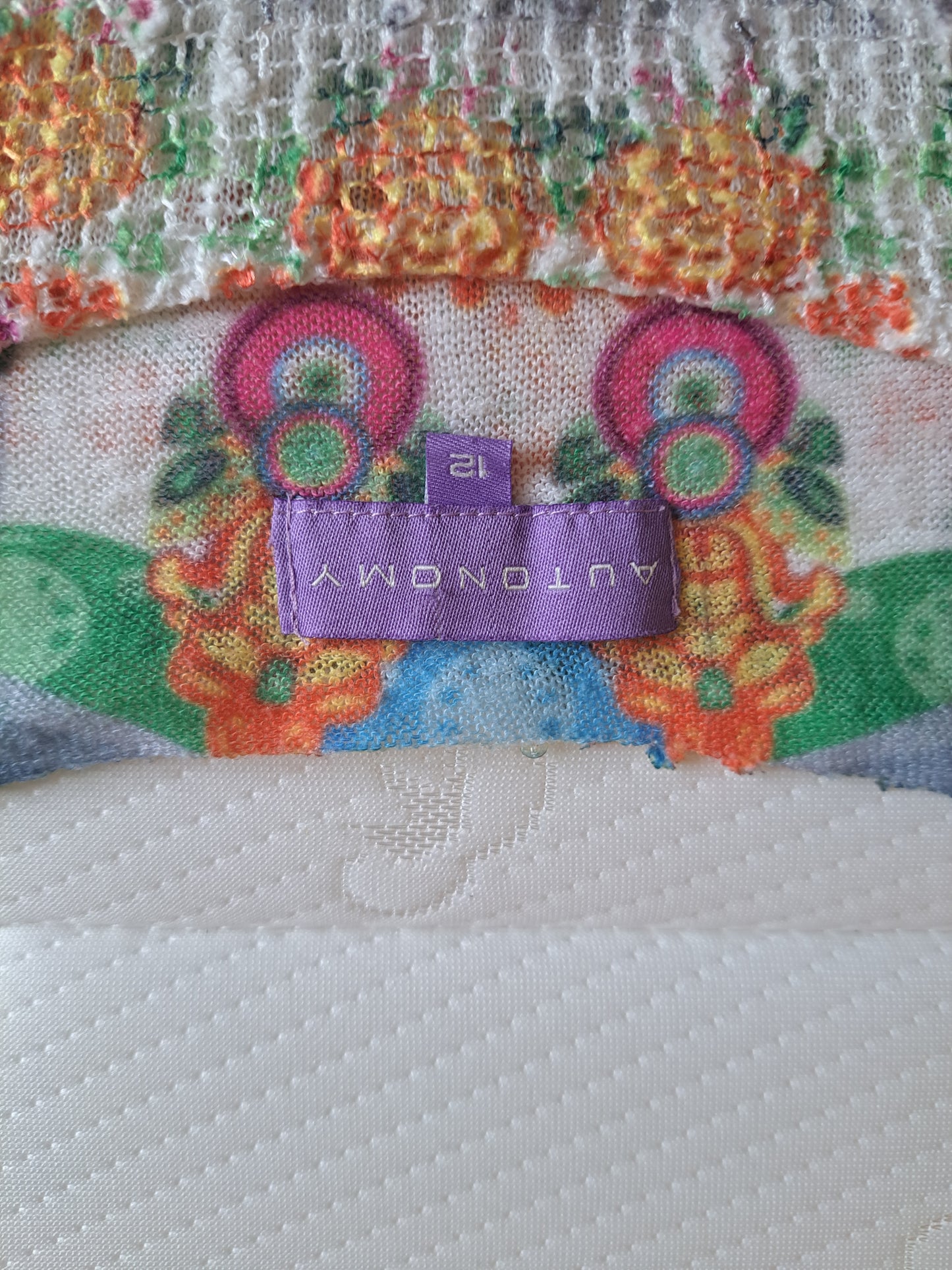 Autonomy Printed Knit Top Size 12 Boho Mandala Long Sleeve Top