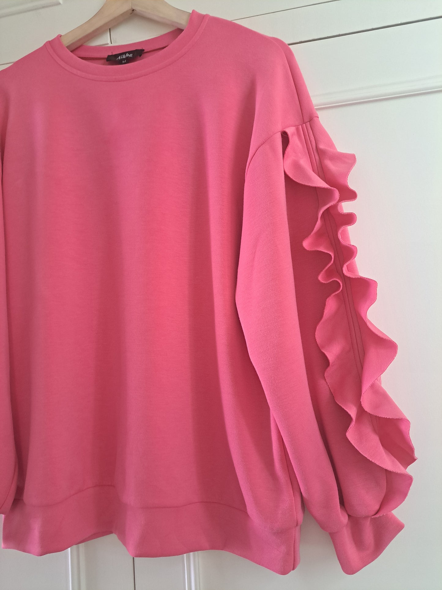 Aikha Pink Ruffle Sleeve Sweatshirt Size M Statement Sleeve Jumper