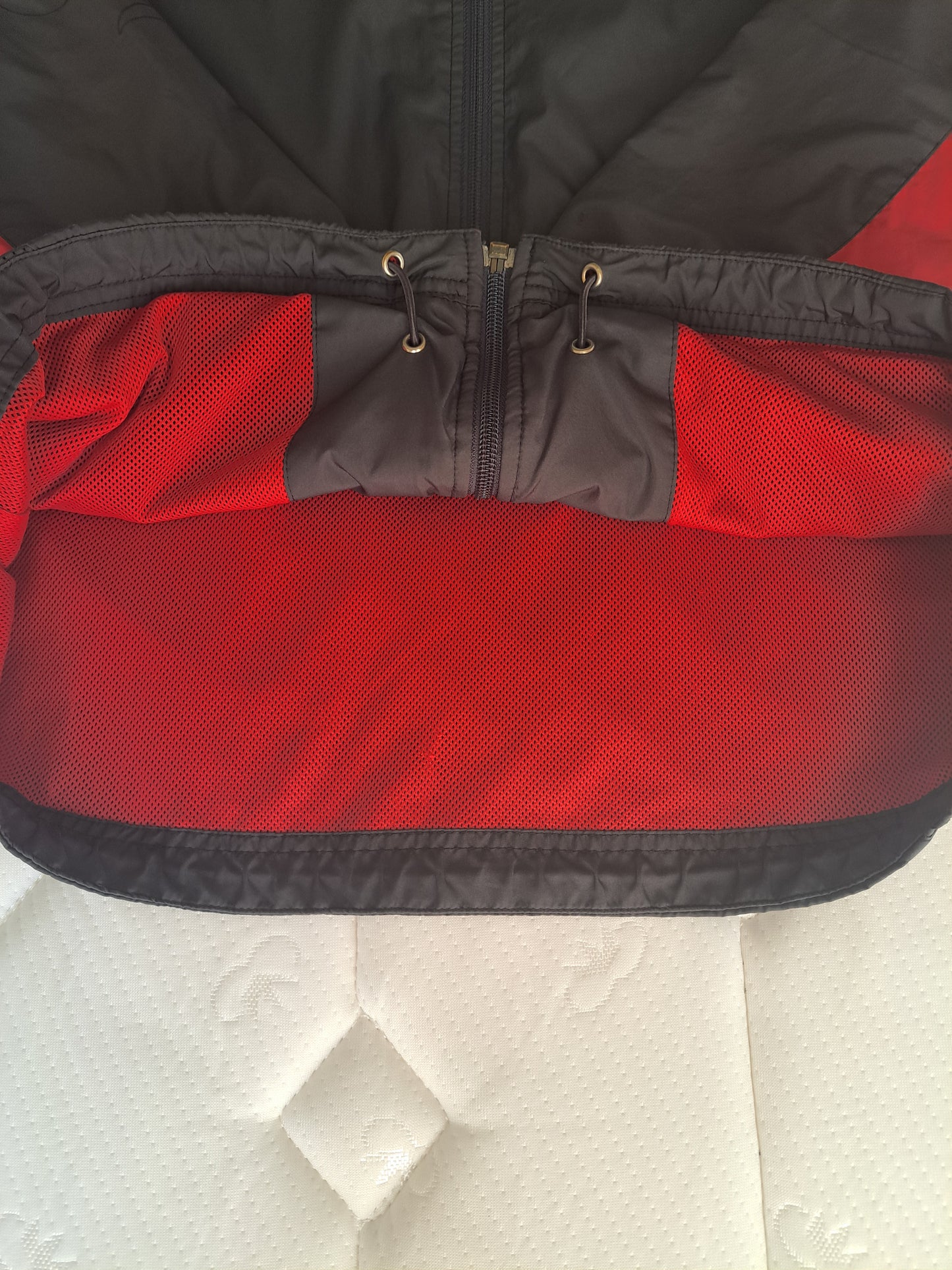 Le Coq Sportif Dark Grey/Washed Black Red Windbreaker Jacket Size L