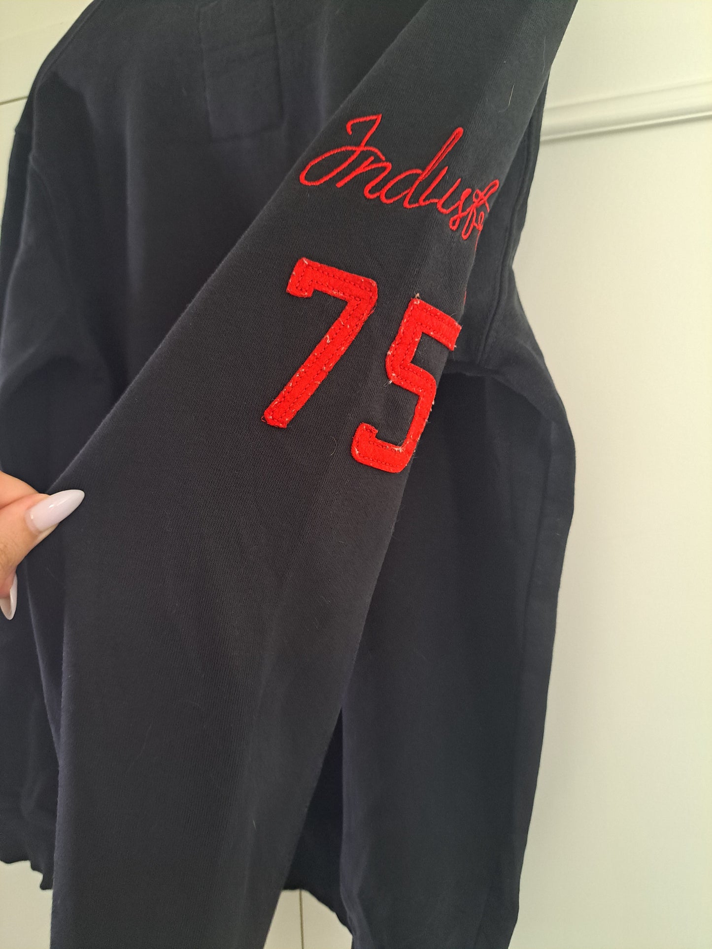 Amsterdam Industry Black Sweatshirt S Embroidered Logo Y2K Streetwear