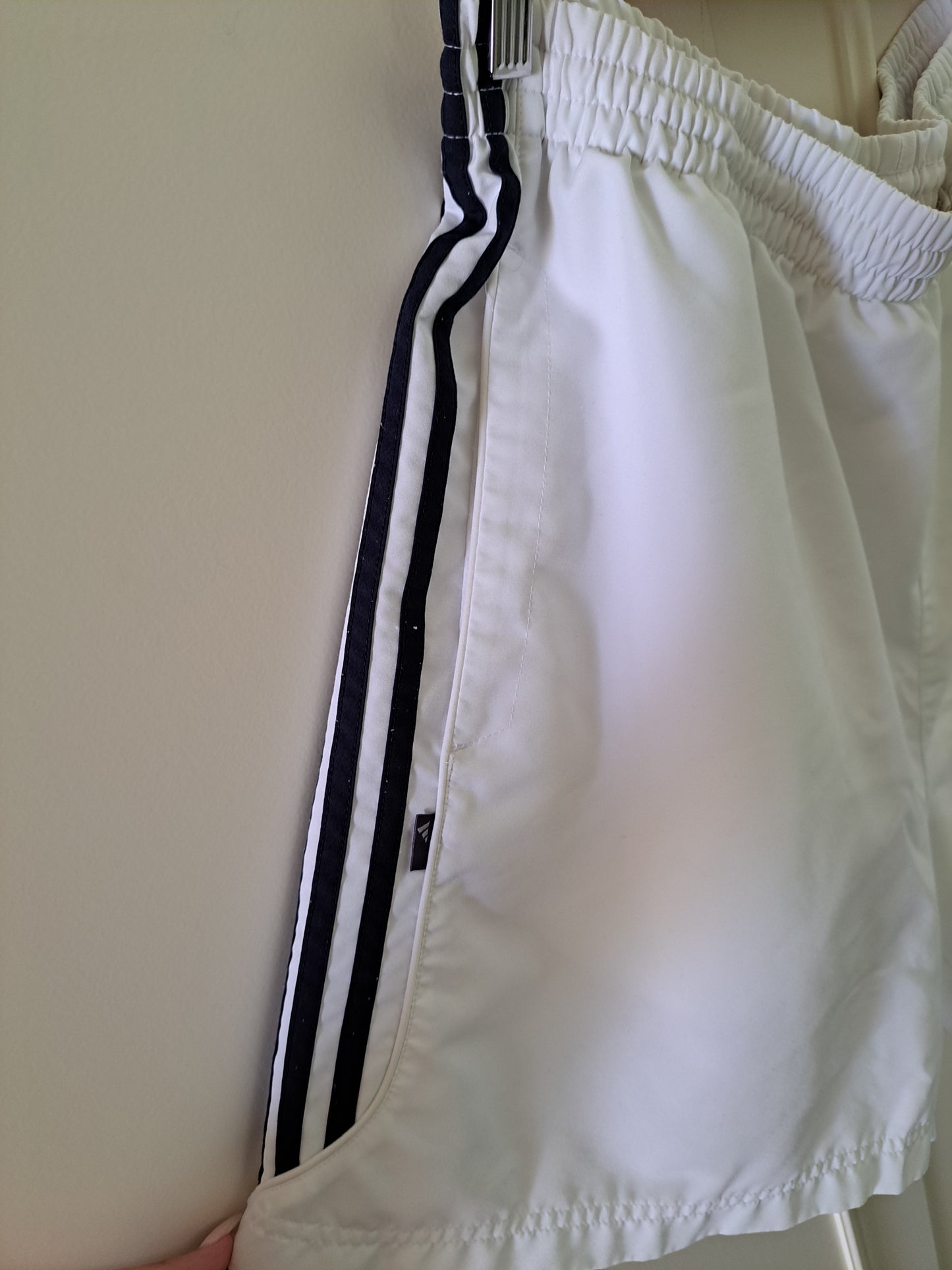Adidas White Tennis Shorts Y2K Sports Gym Shorts White Black Stripe