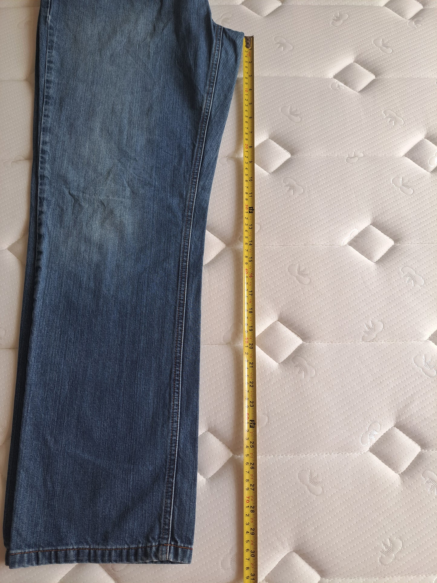 Tommy Hilfiger Women’s Blue Denim Jeans Small Straight Leg Classic Fit