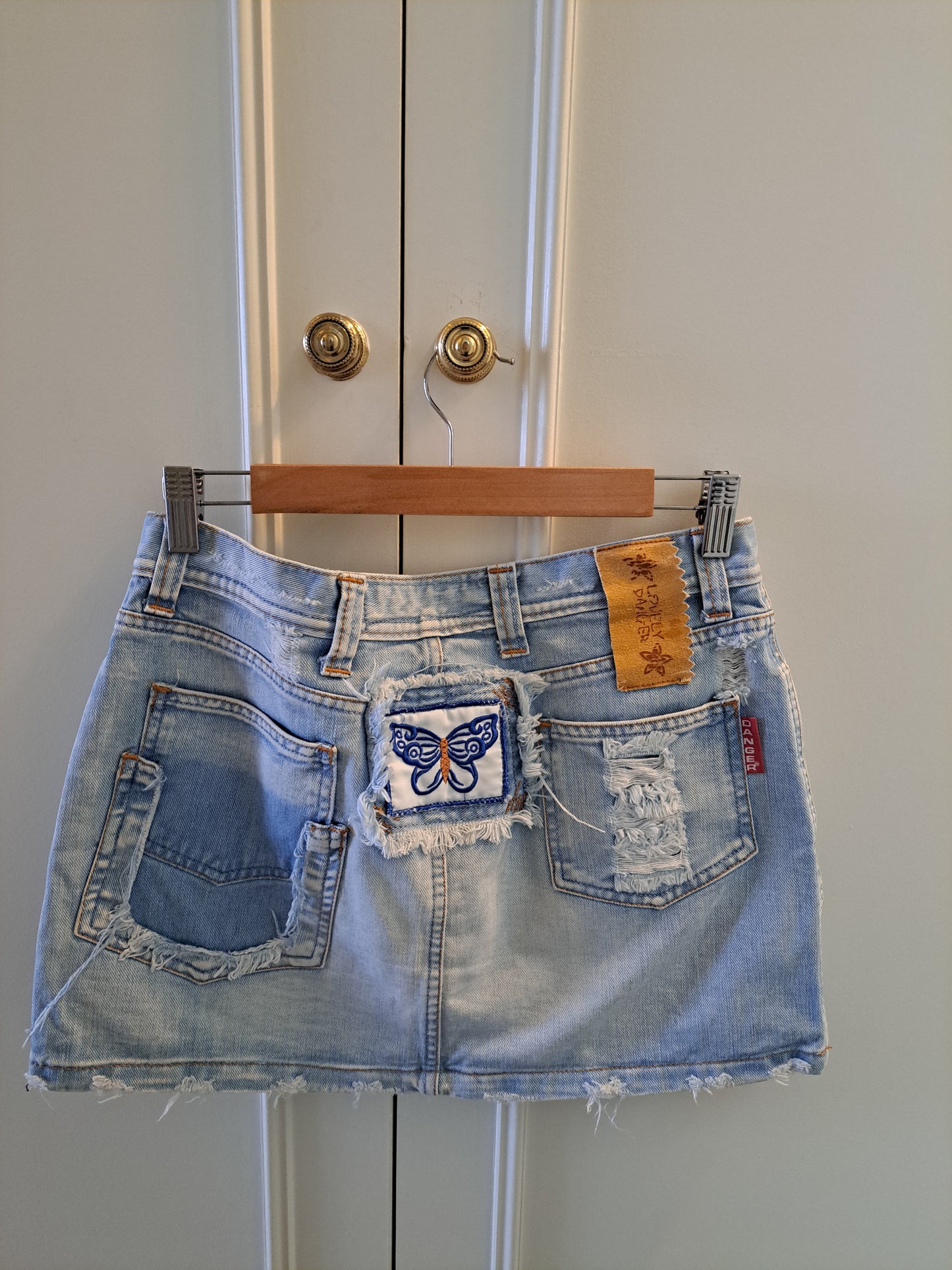 Y2K Distressed Denim Mini Skirt Size 30/44 Light Wash Patchwork Mini Skirt
