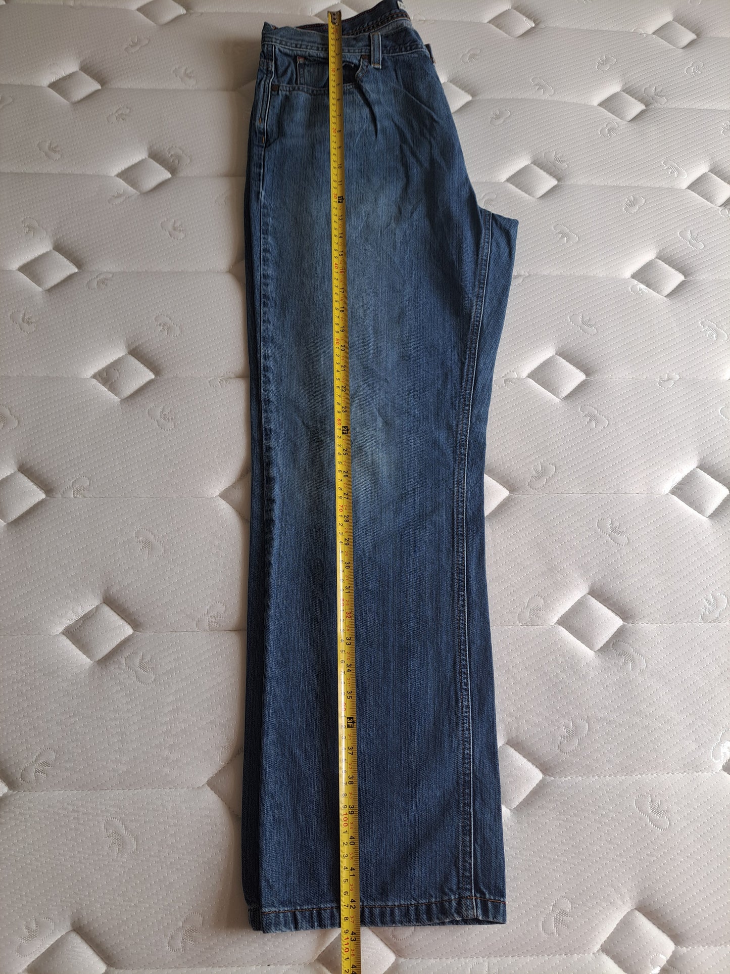 Tommy Hilfiger Women’s Blue Denim Jeans Small Straight Leg Classic Fit