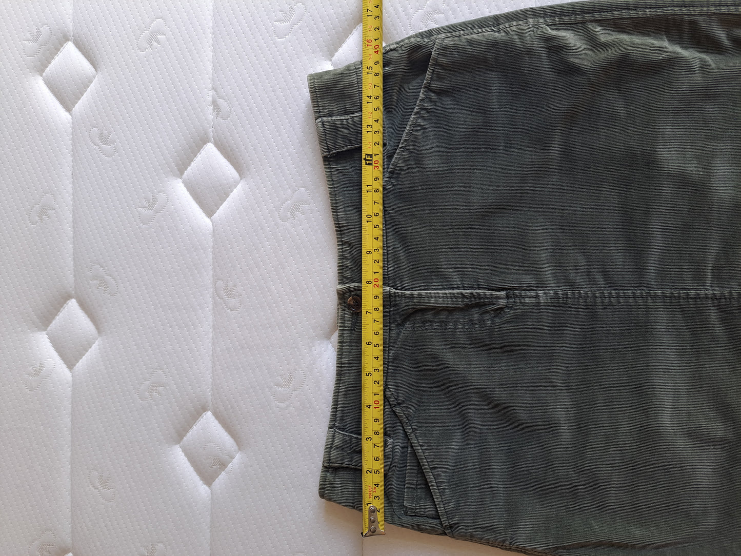 Jaeger Olive Green Corduroy Skirt Size 12 Knee Length Cotton Blend