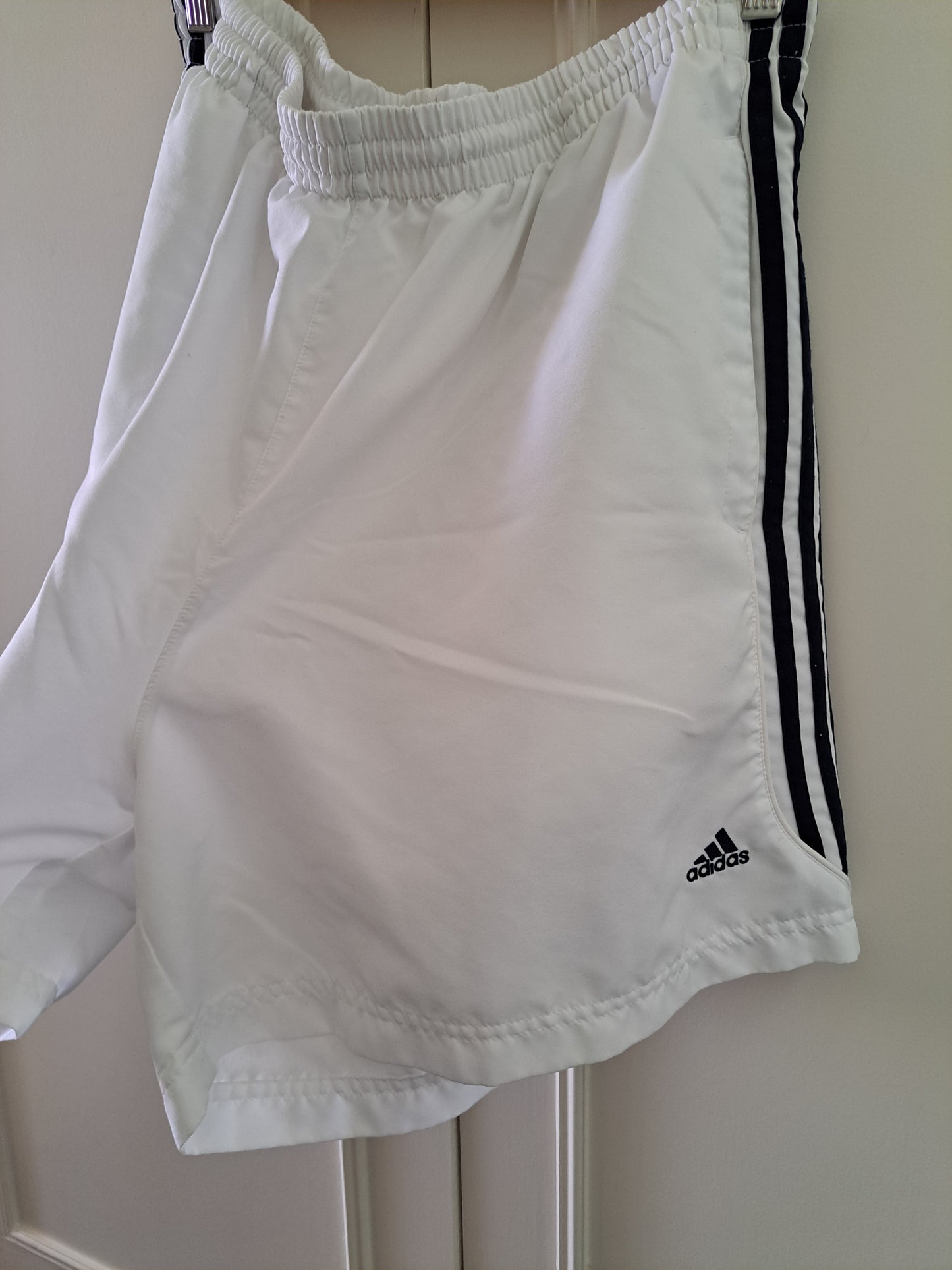 Adidas White Tennis Shorts Y2K Sports Gym Shorts White Black Stripe