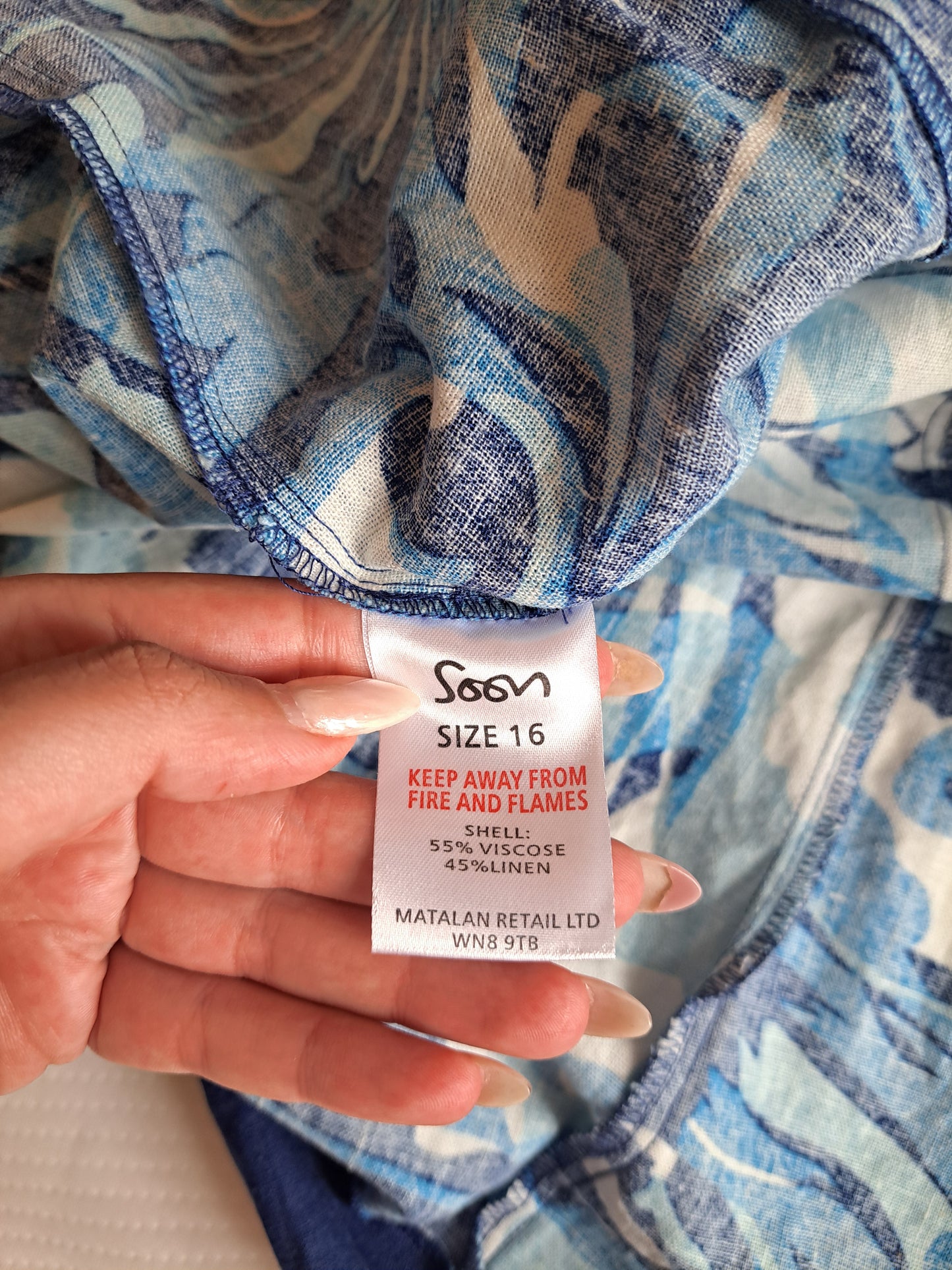 Soon Blue Floral Midi Skirt Size 16 Tropical Print Pull-On Skirt