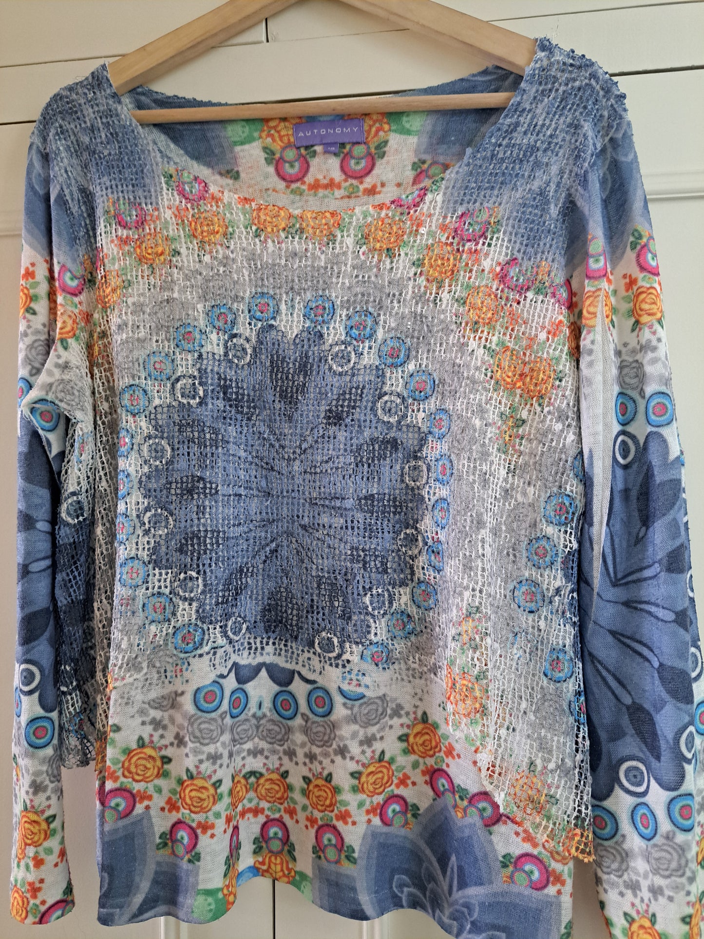 Autonomy Printed Knit Top Size 12 Boho Mandala Long Sleeve Top