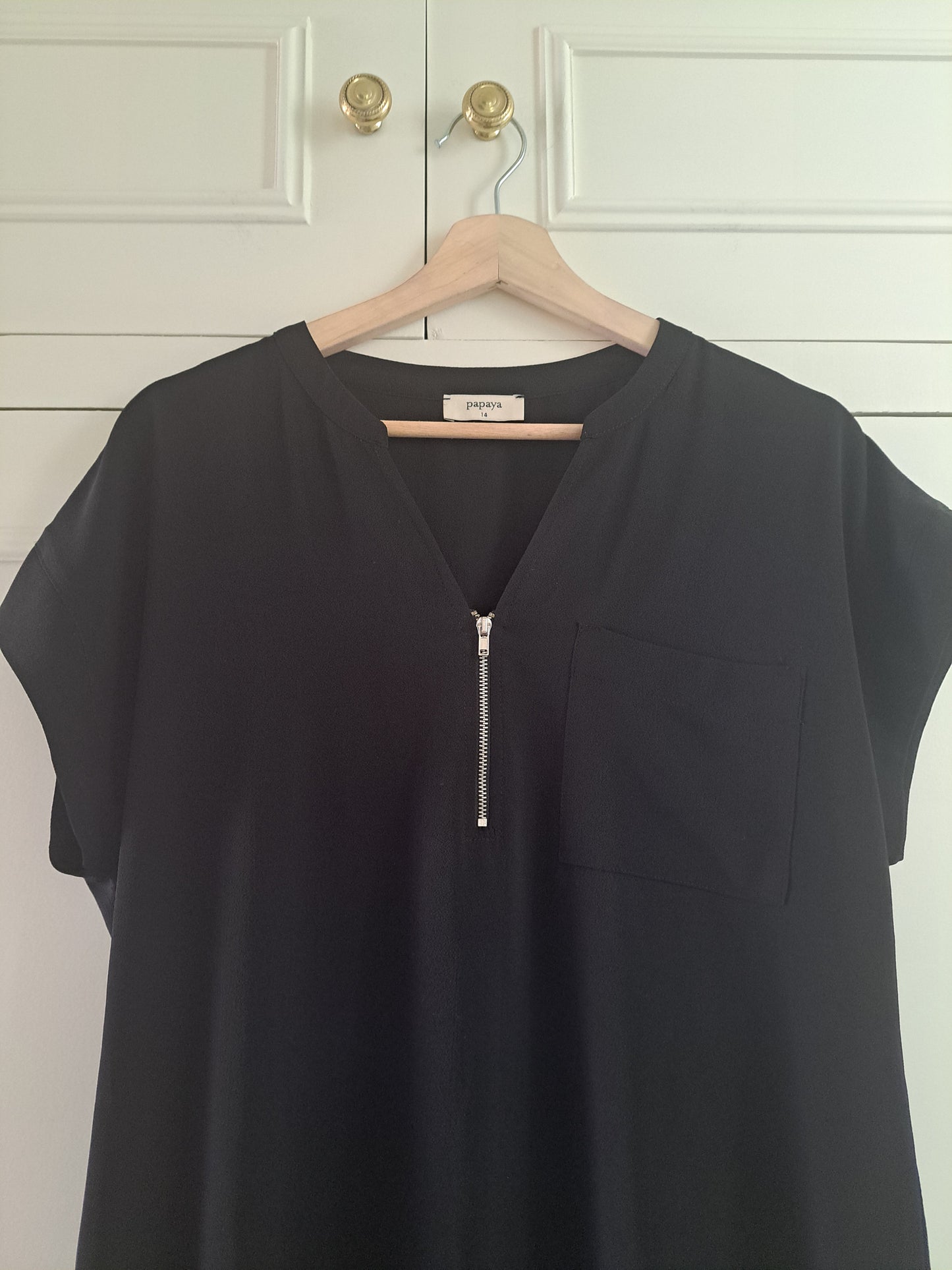 Papaya Black Zip Neck Tunic Top Size 14 Minimalist Short Sleeve Blouse