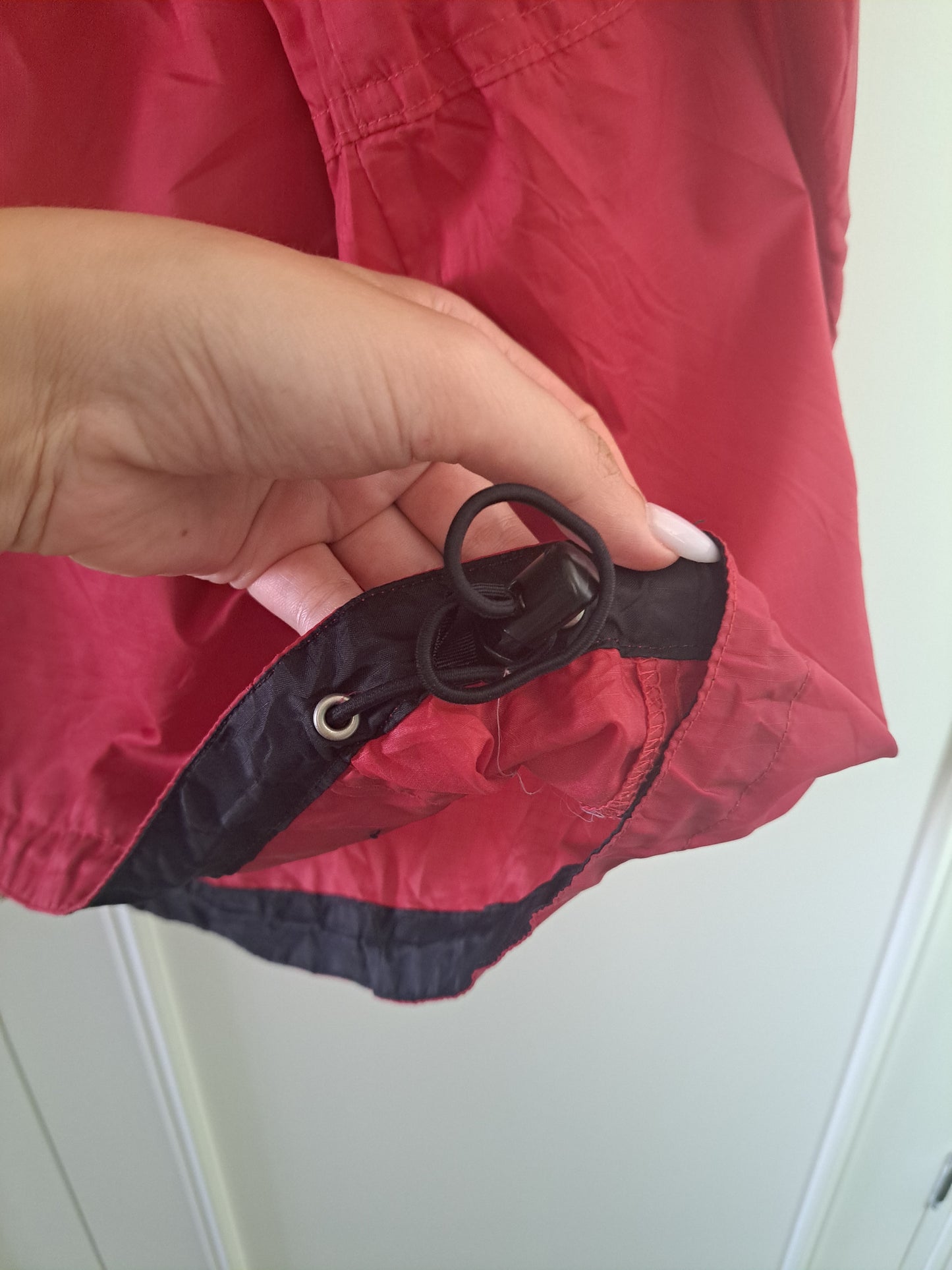 Woodland XL Red Festival Rain Jacket Lightweight Outdoor Windbreaker Packaway Un
