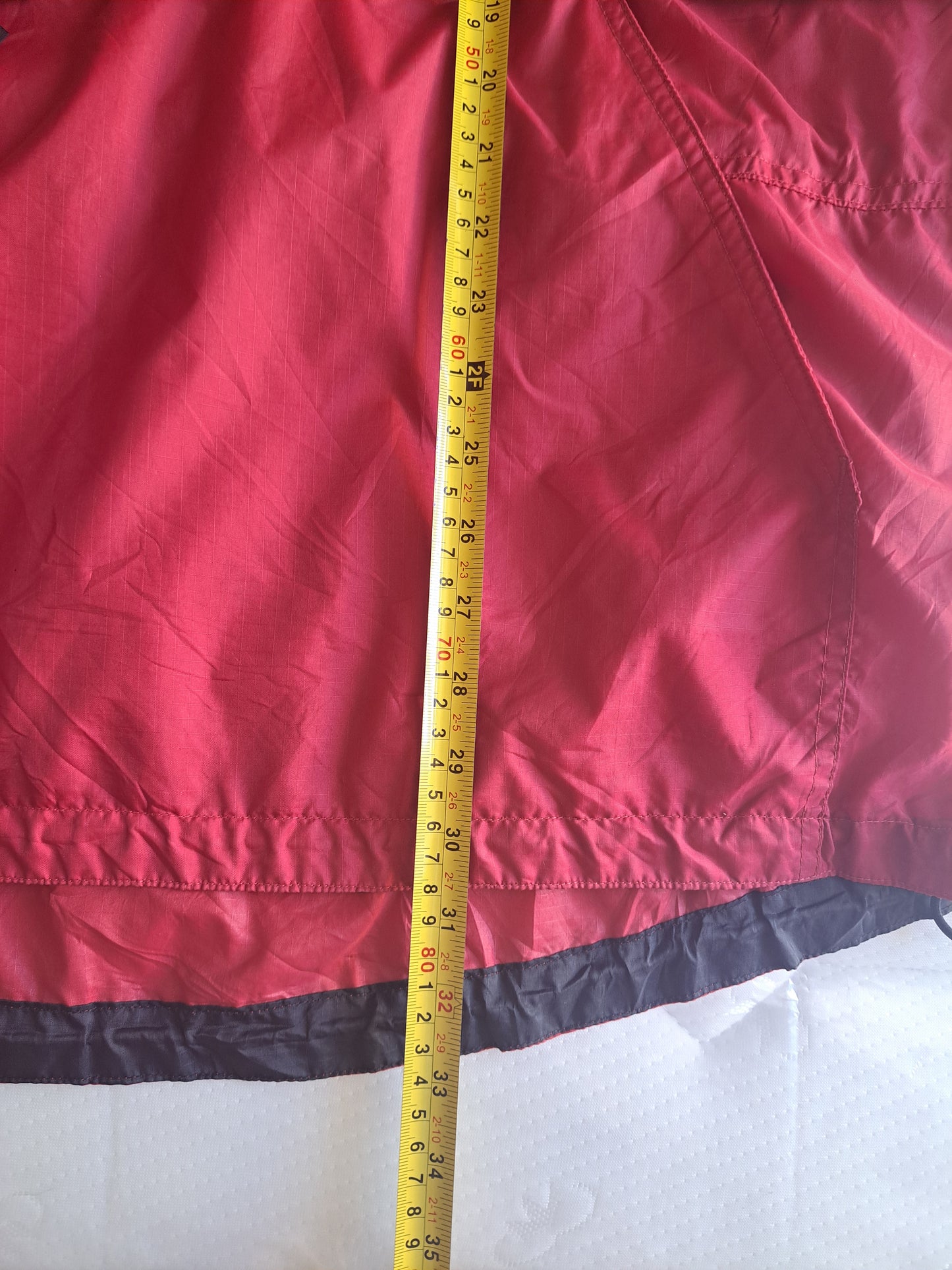 Woodland XL Red Festival Rain Jacket Lightweight Outdoor Windbreaker Packaway Un