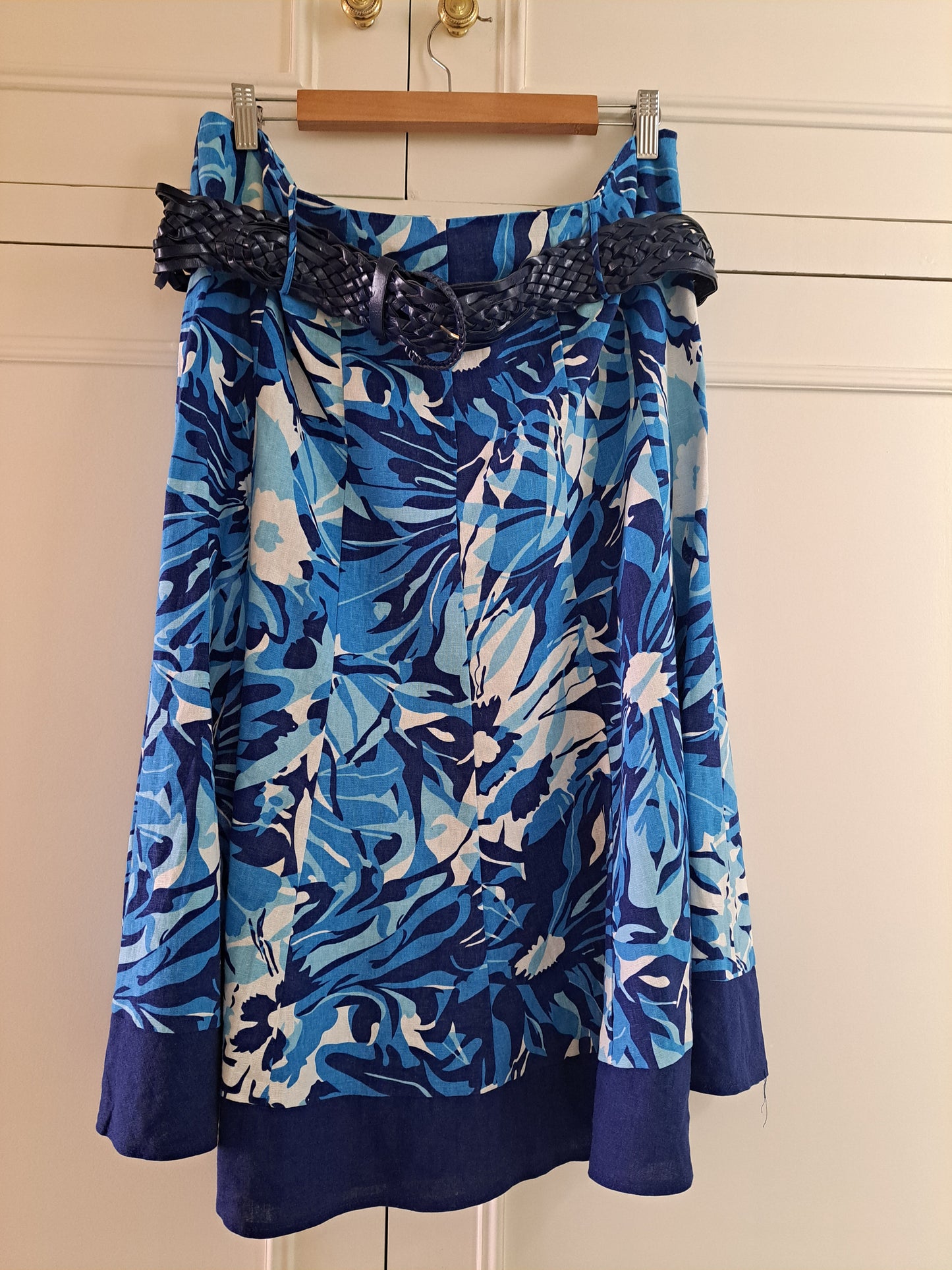 Soon Blue Floral Midi Skirt Size 16 Tropical Print Pull-On Skirt