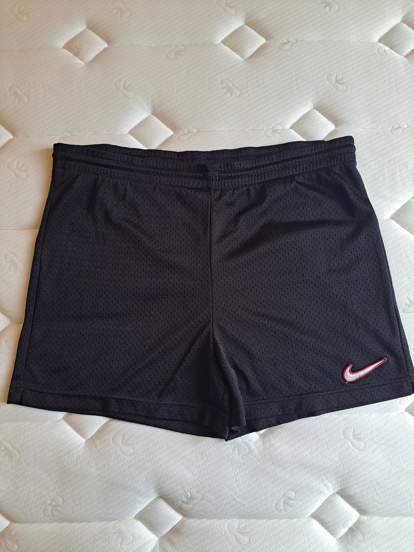 Nike Black Mesh Sports Shorts Y2K Gym Shorts Size M