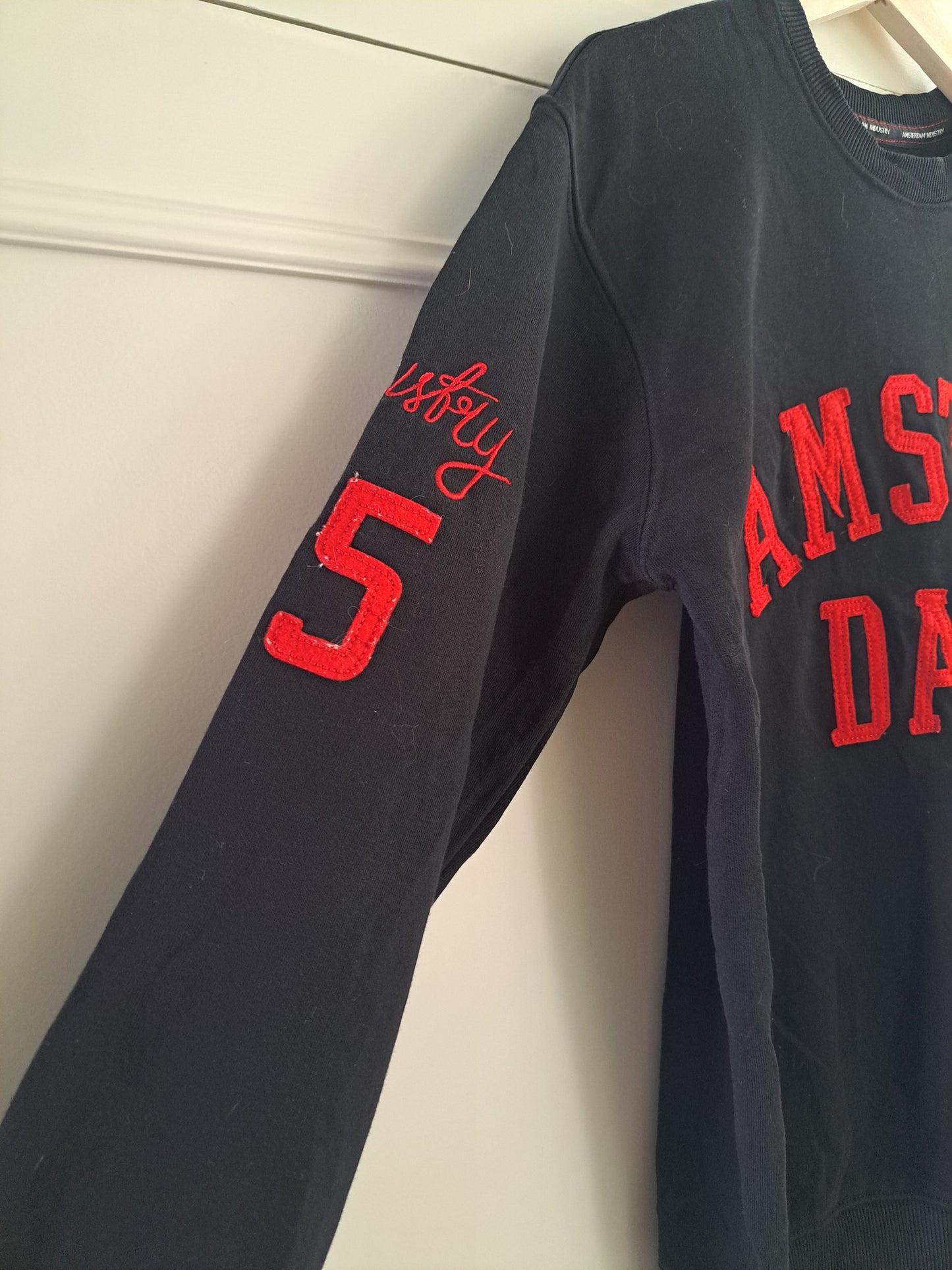Amsterdam Industry Black Sweatshirt S Embroidered Logo Y2K Streetwear