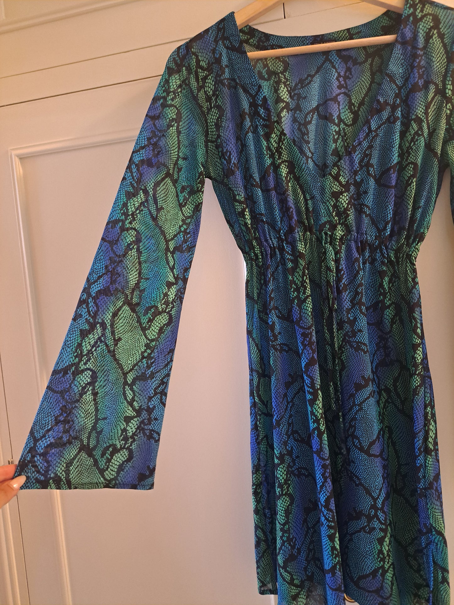 Lovable Snake Print Maxi Dress UK 8 Blue Green Long Sleeve Made in Italy