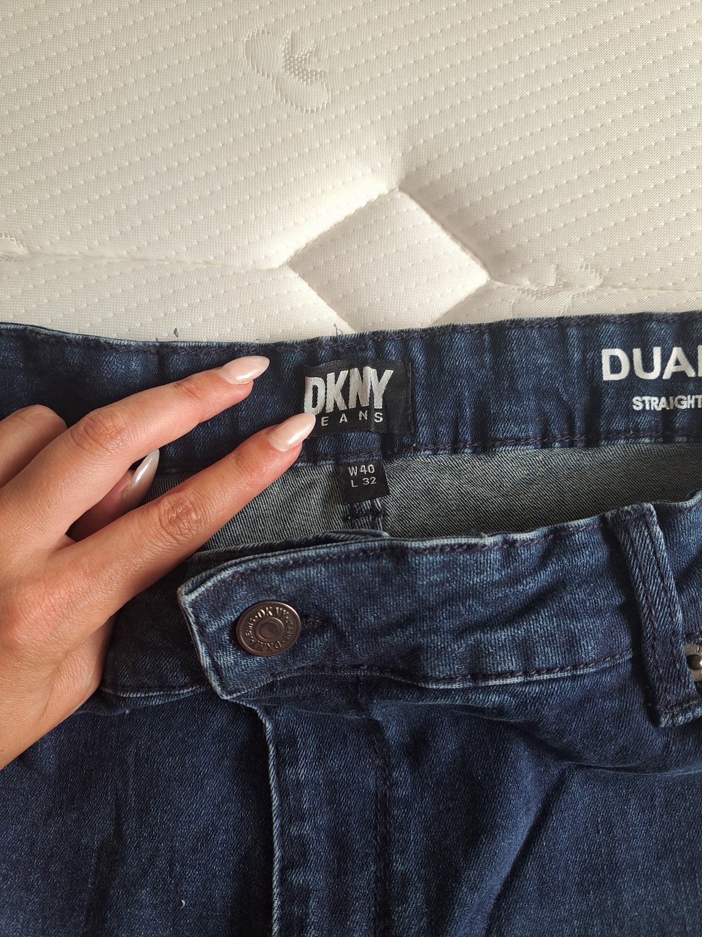 DKNY Duane Straight Fit Jeans Dark Blue Denim Stretch Jeans W40 L32