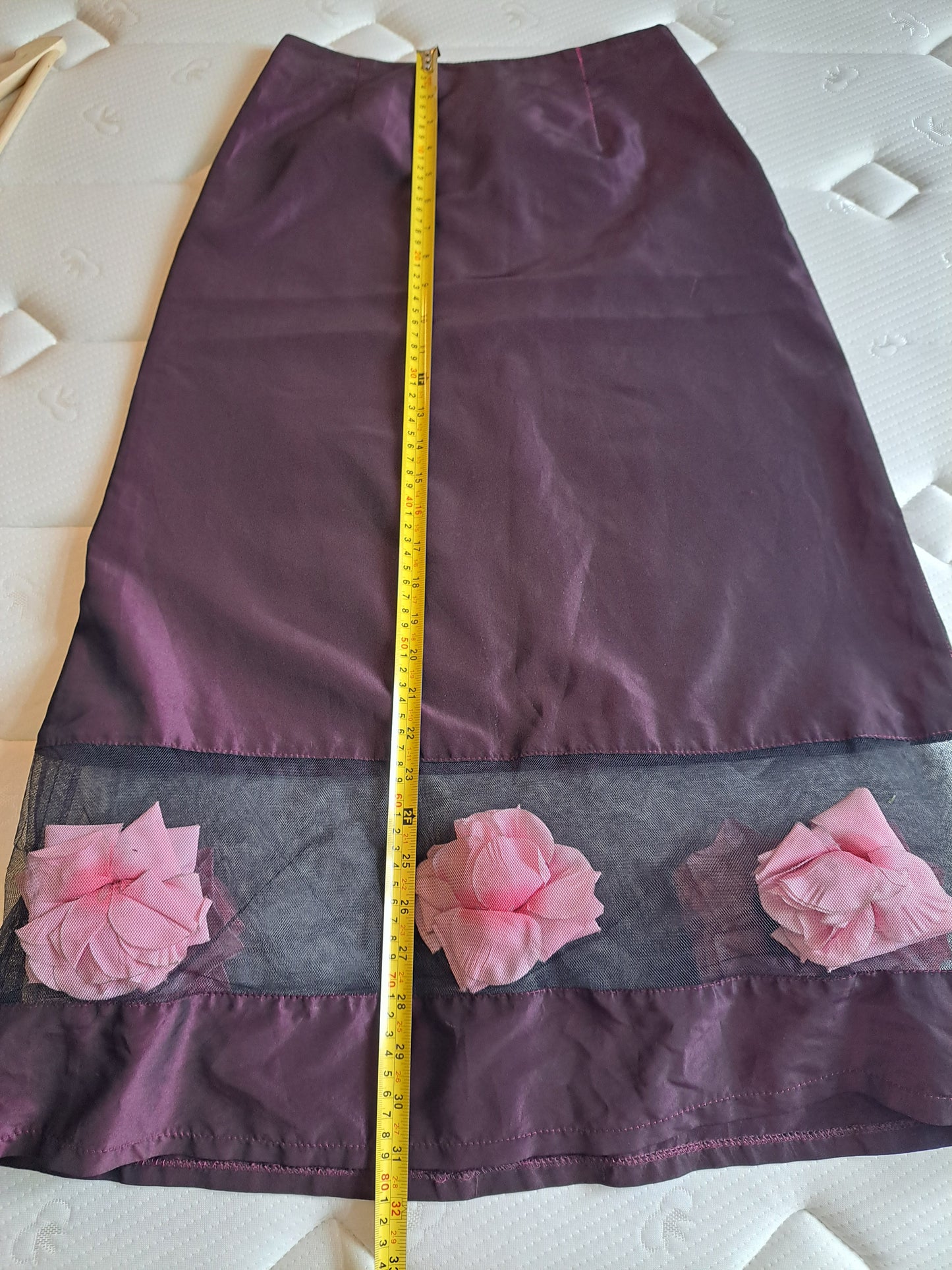 Le Complici Purple Satin A-Line Midi Skirt Size S Floral Appliqué Made in Italy
