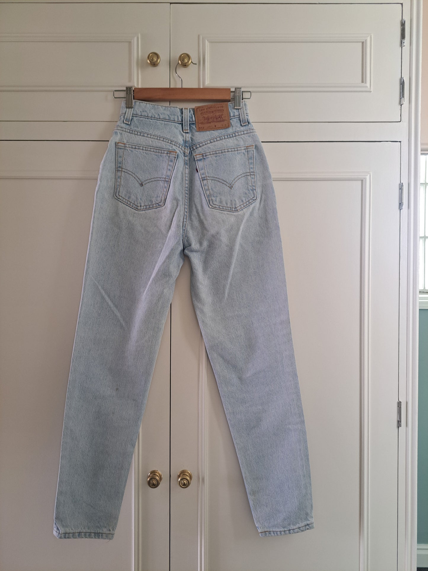 Levi's 512 High Waist Tapered Leg Jeans Light Wash Blue Denim W28 L30