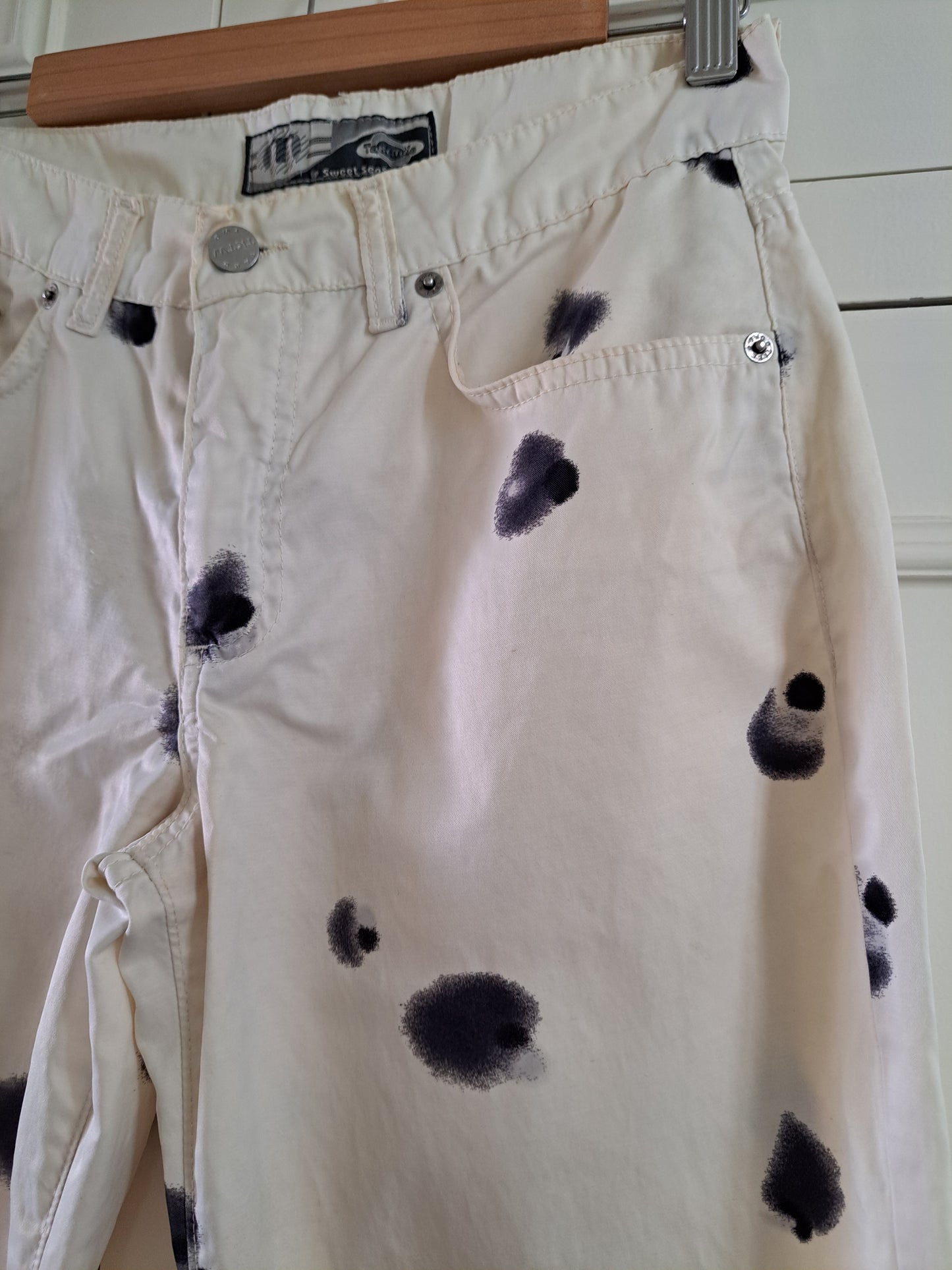 Y2K Cream White Spray Print Flared Jeans Low Rise Festival Trousers