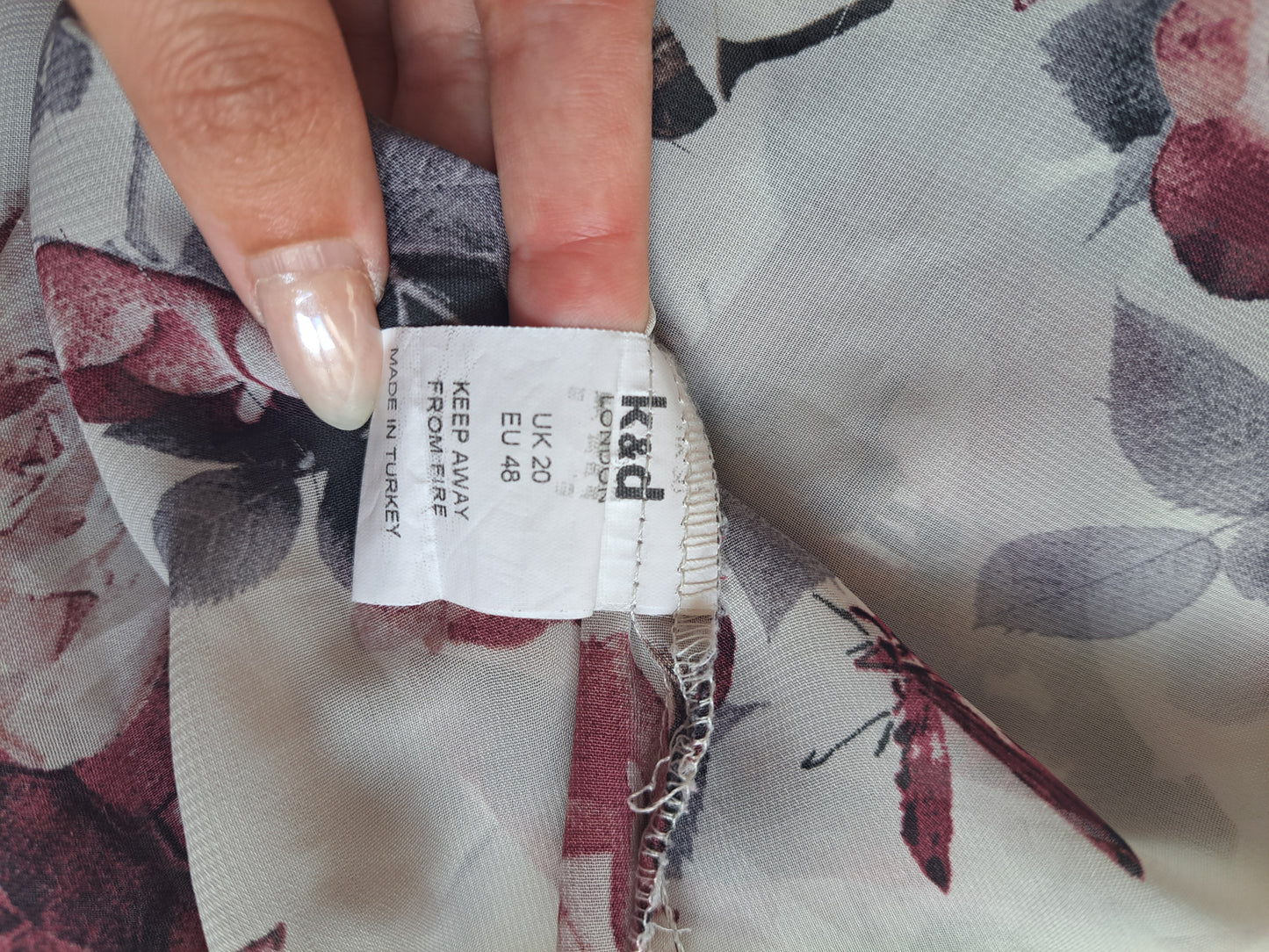 K&D Floral Chiffon Blouse Size 20 Sheer Rose Print Longline Top