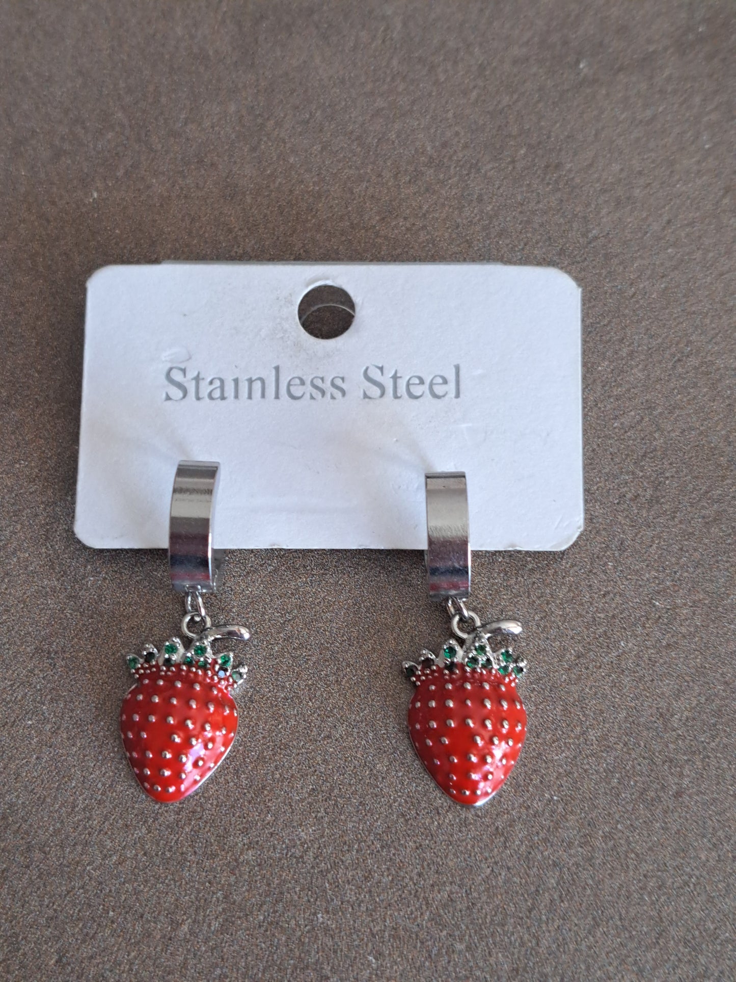 Strawberry Charm Hoop Earrings Silver Tone Fruit Drop Earrings Cute Kawaii S