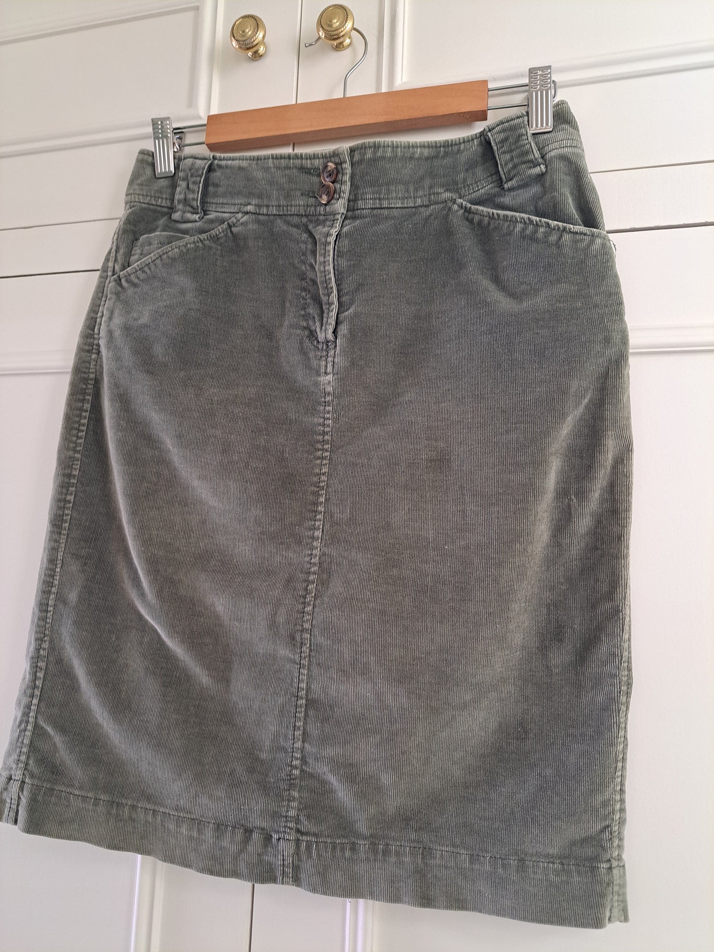 Jaeger Olive Green Corduroy Skirt Size 12 Knee Length Cotton Blend