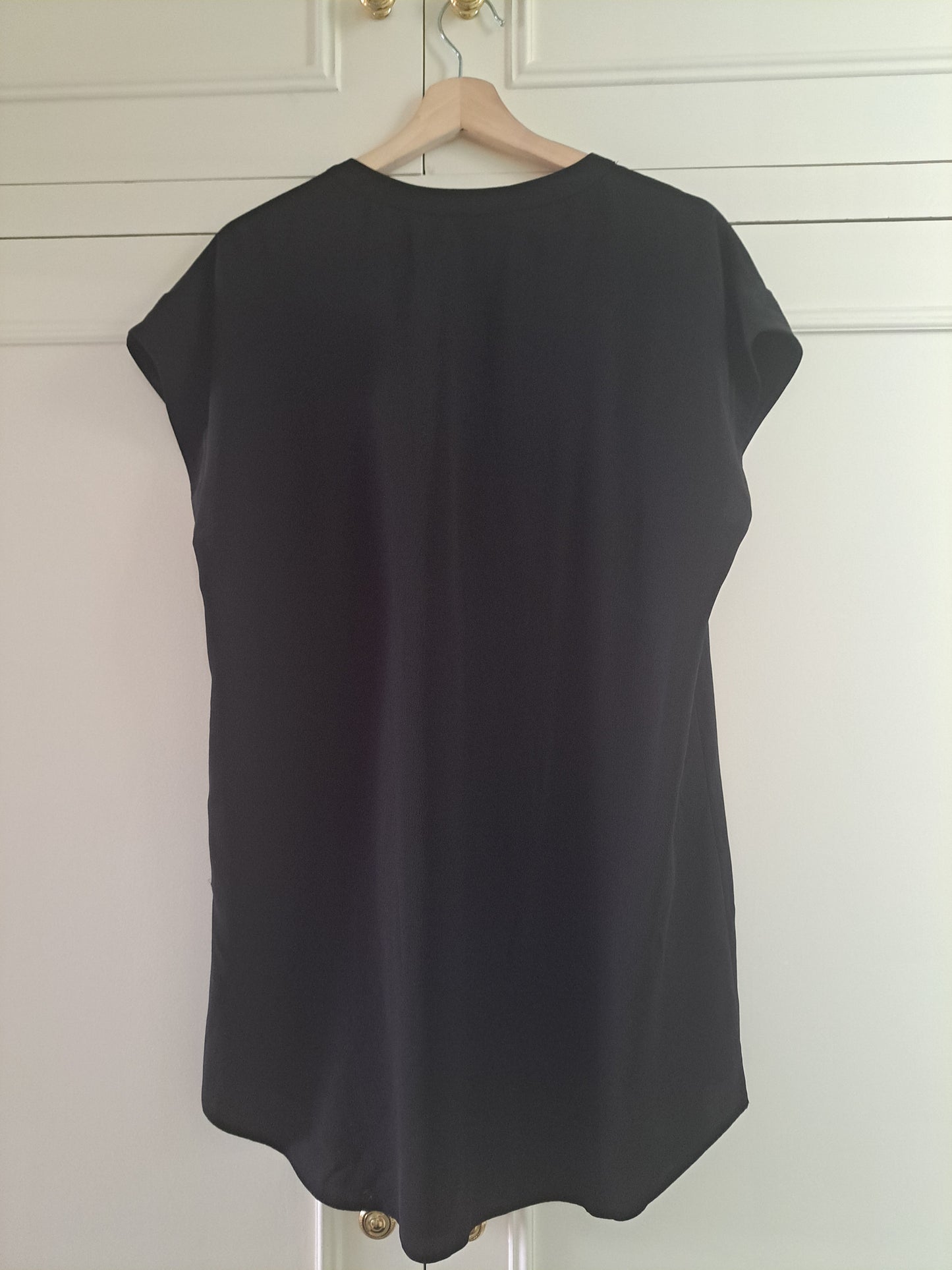 Papaya Black Zip Neck Tunic Top Size 14 Minimalist Short Sleeve Blouse