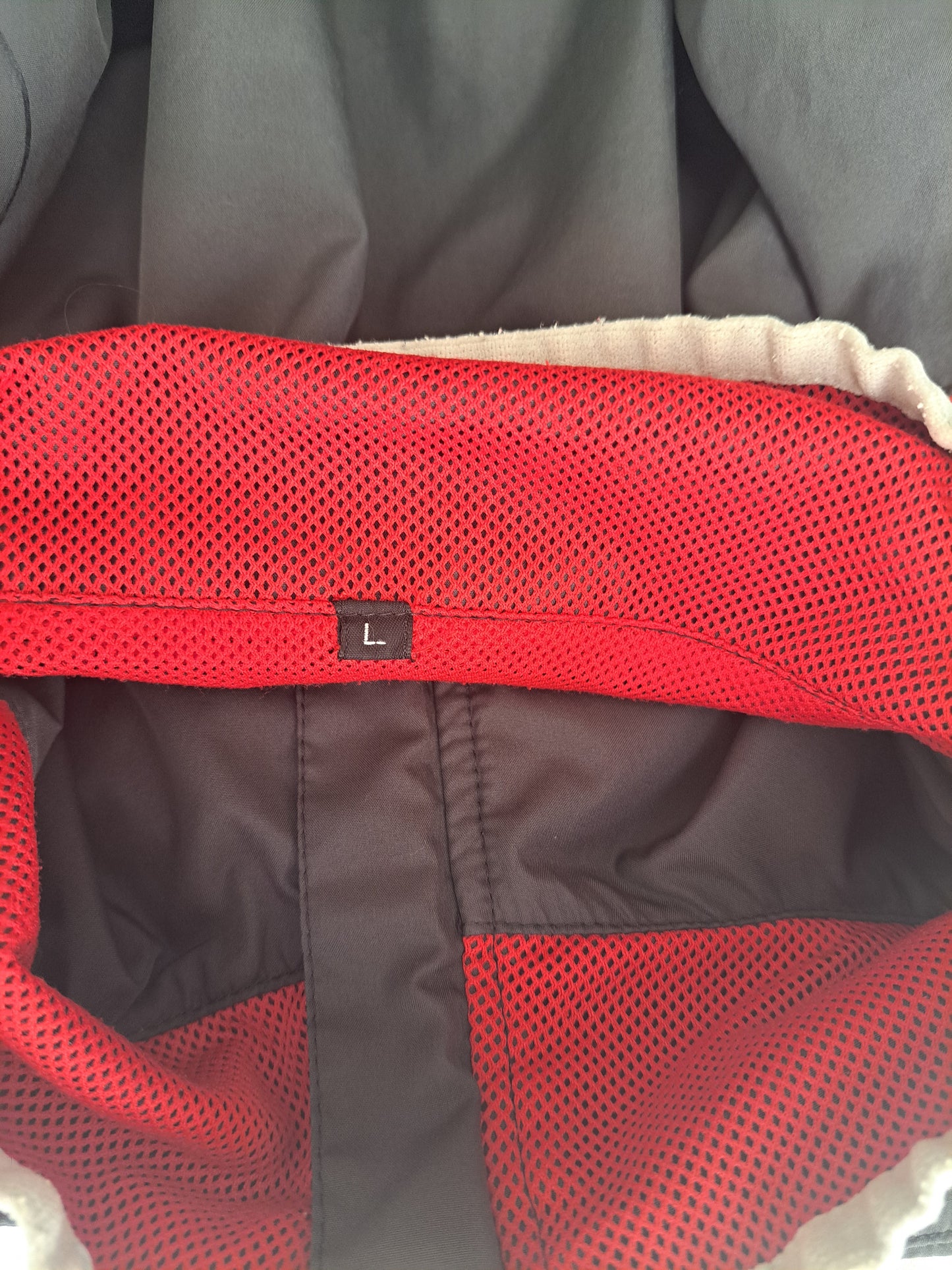 Le Coq Sportif Dark Grey/Washed Black Red Windbreaker Jacket Size L
