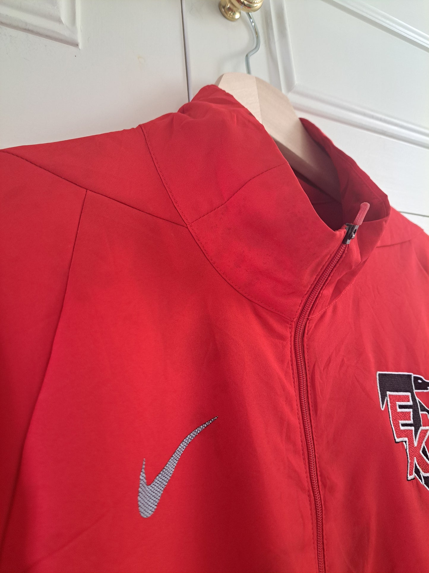 Nike Dri-FIT Red Track Jacket Full Zip Sports Training Running Team Jacket Size