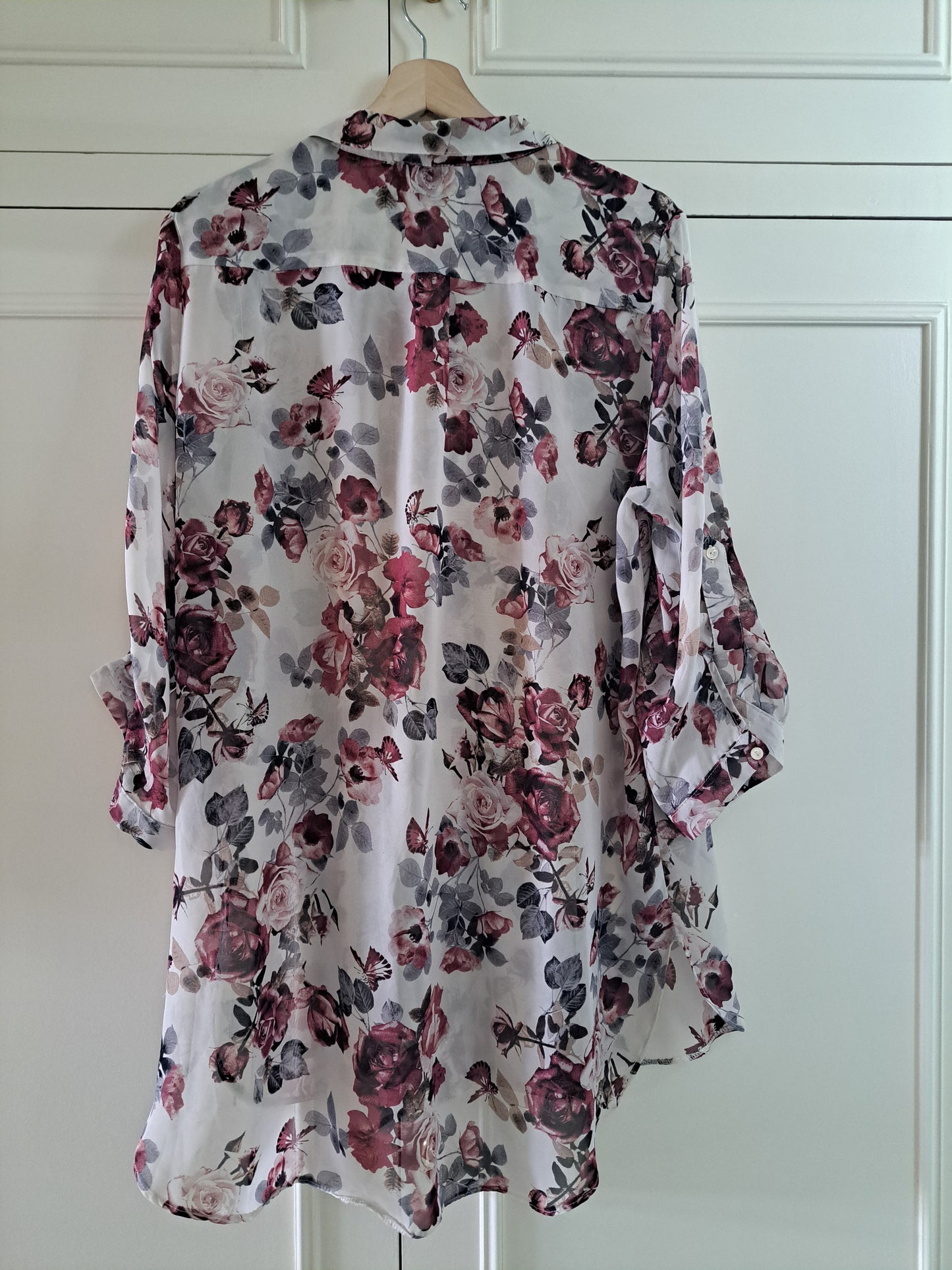 K&D Floral Chiffon Blouse Size 20 Sheer Rose Print Longline Top