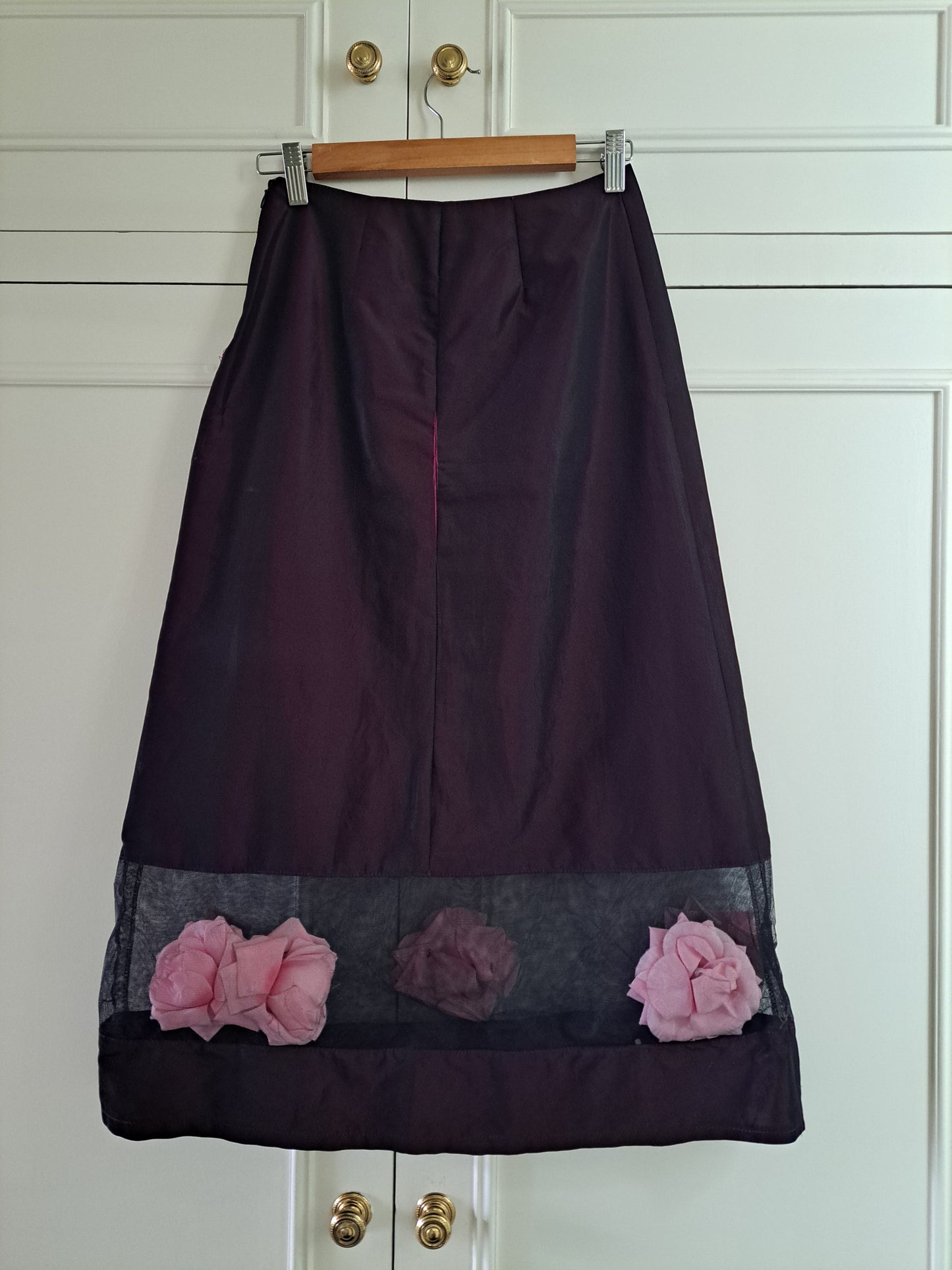Le Complici Purple Satin A-Line Midi Skirt Size S Floral Appliqué Made in Italy