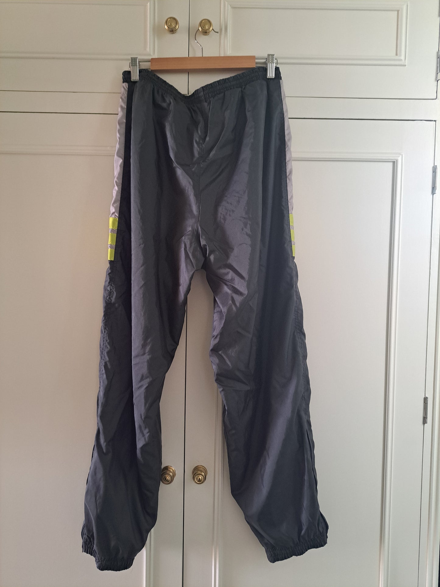 Adidas Grey Track Pants Windbreaker Joggers Size L