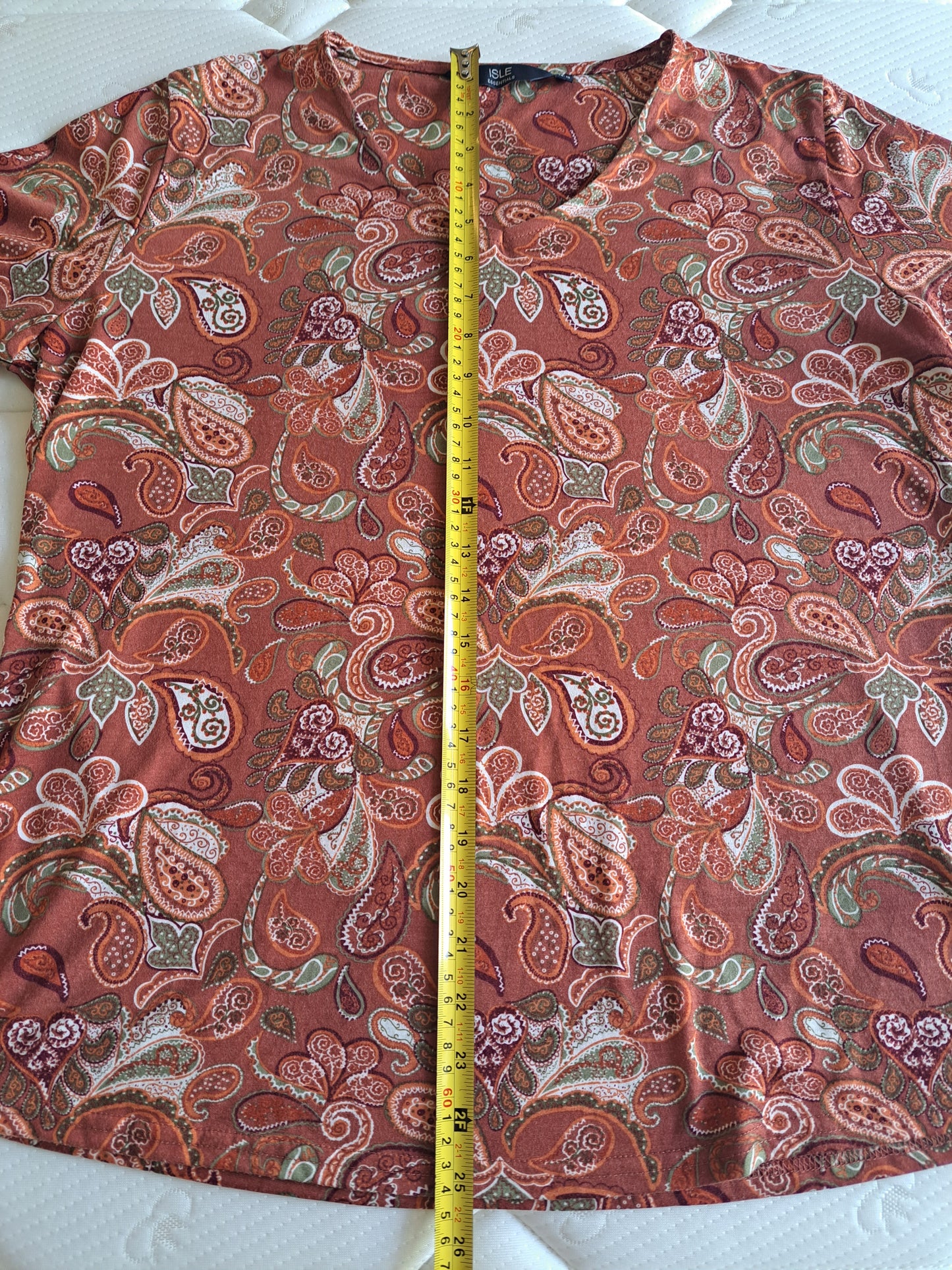 Isle Essentials Paisley Print Top Size M (14-16) Rust Boho Short Sleeve