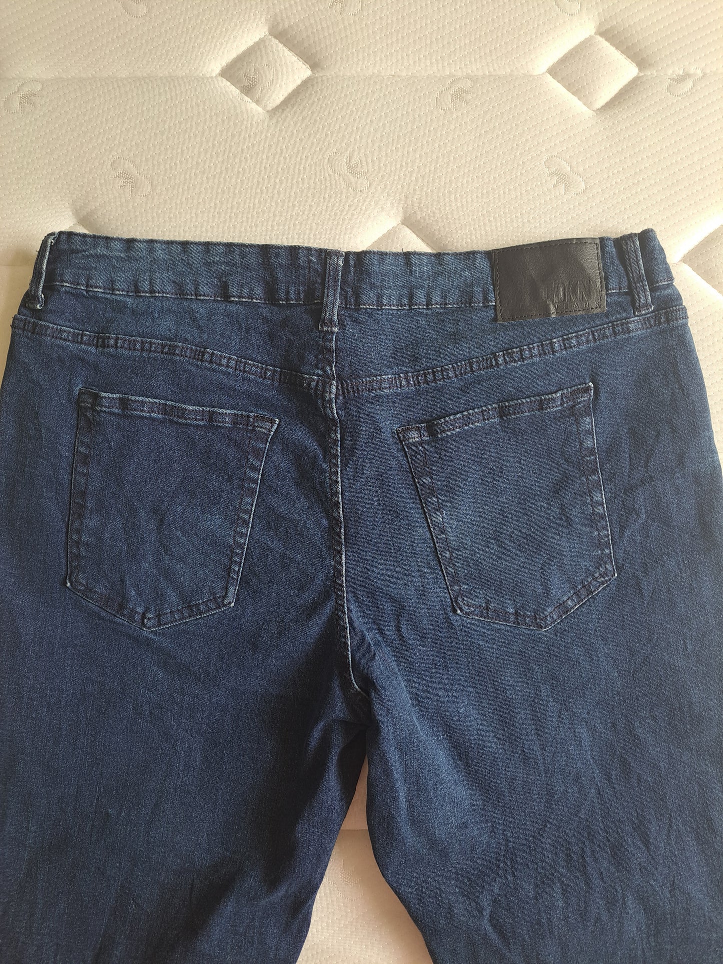 DKNY Duane Straight Fit Jeans Dark Blue Denim Stretch Jeans W40 L32