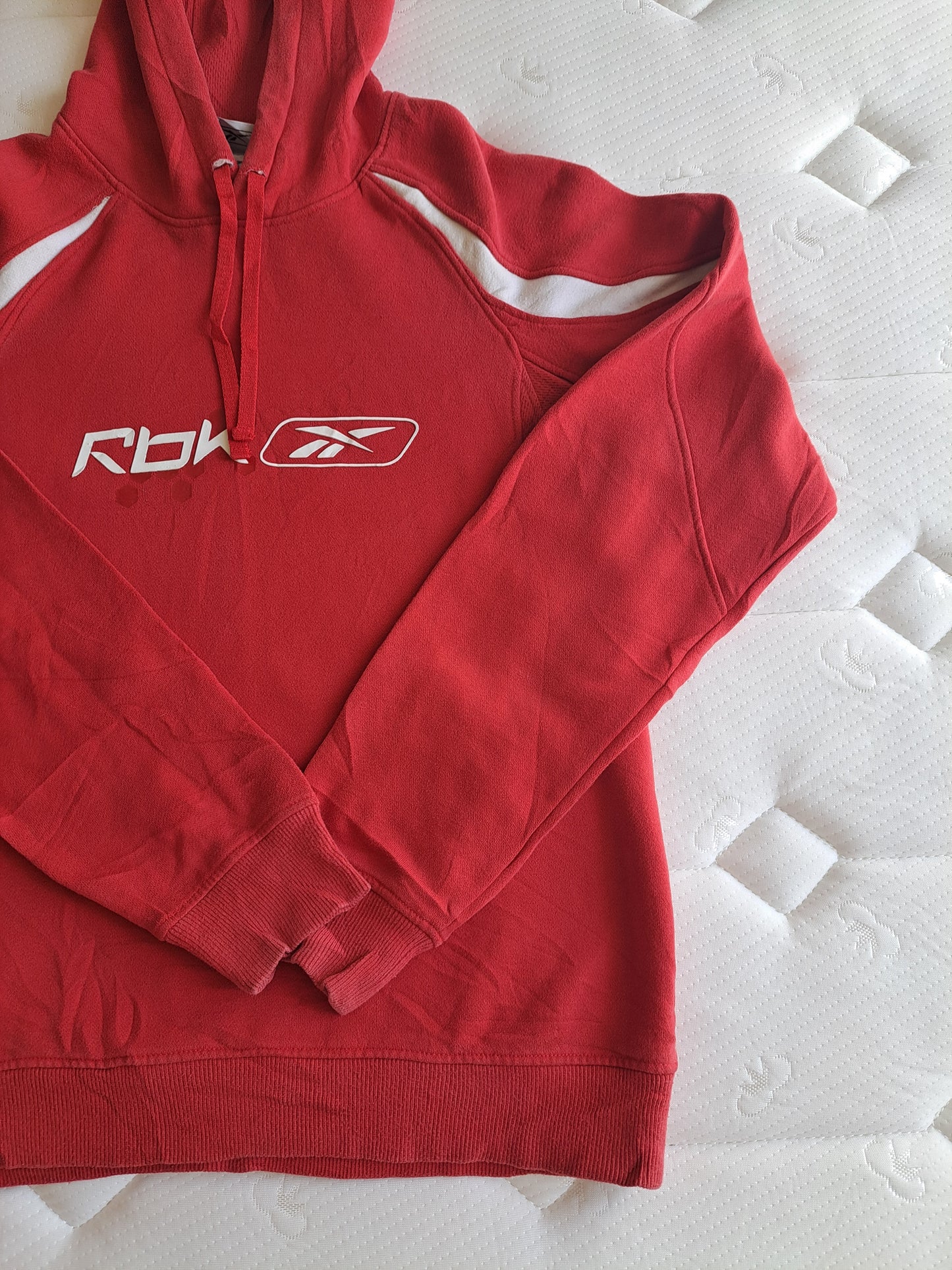 Reebok Red Y2K Hoodie XS Vintage Style Sports Sweatshirt