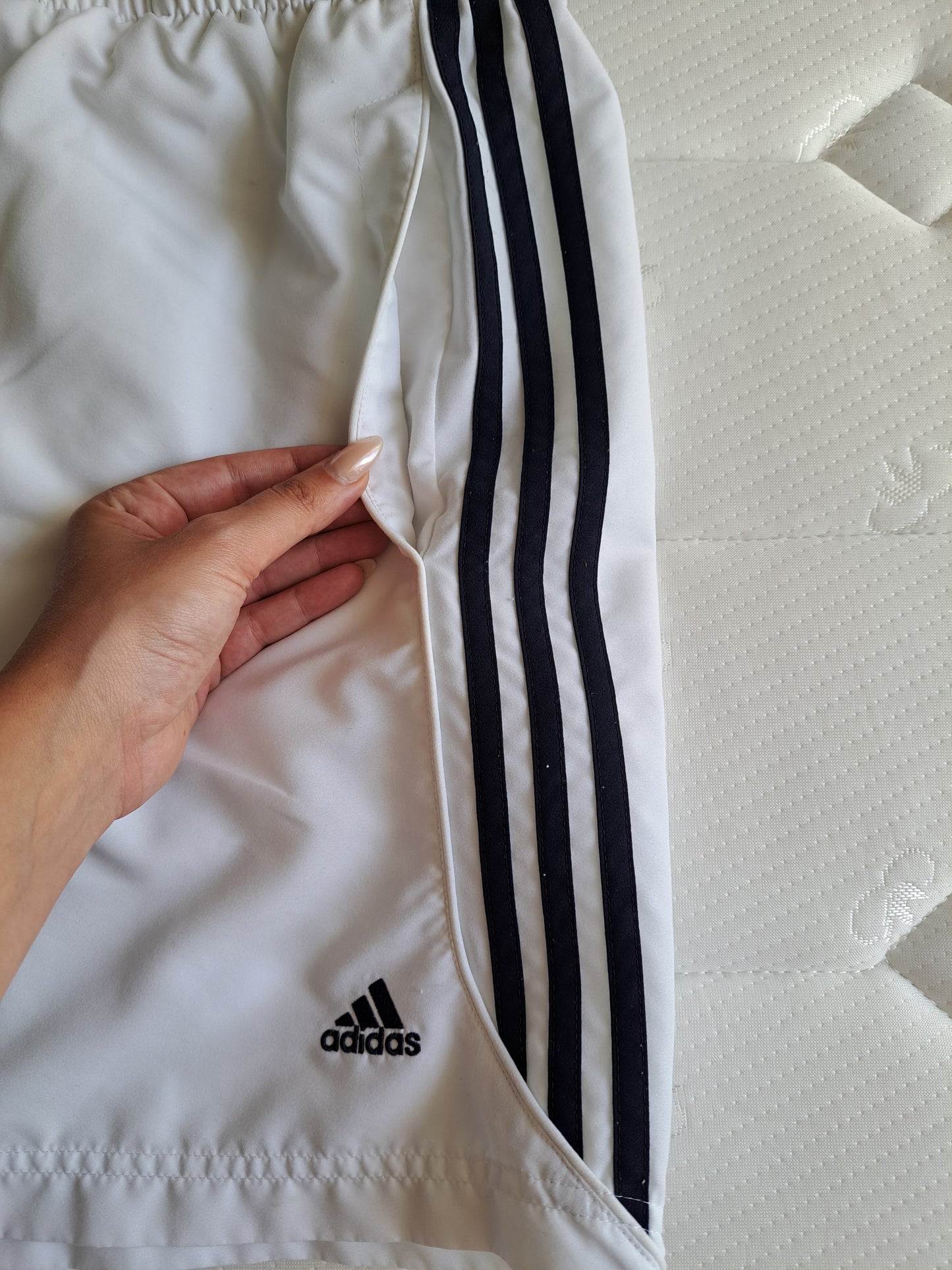 Adidas White Tennis Shorts Y2K Sports Gym Shorts White Black Stripe