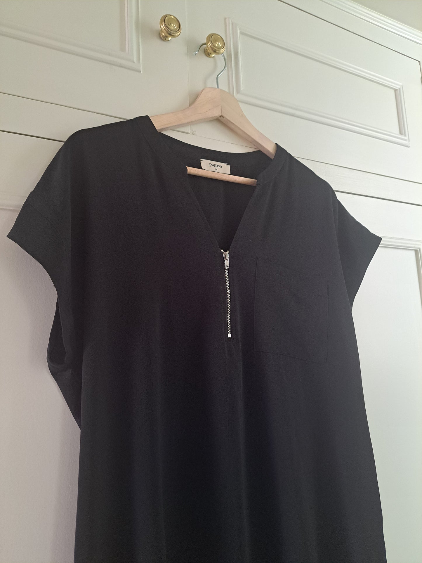 Papaya Black Zip Neck Tunic Top Size 14 Minimalist Short Sleeve Blouse