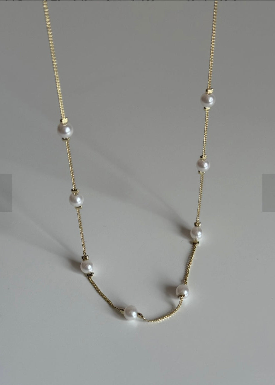 Gold Pearl Station Necklace – Minimalist Beaded Chain Necklace